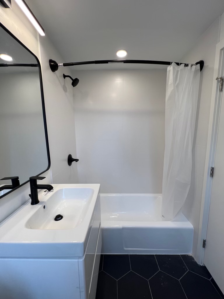 11-A Parker Hill Ave, Mission Hill