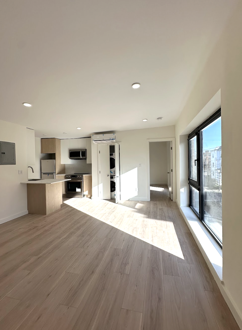 11-A Parker Hill Ave, Mission Hill