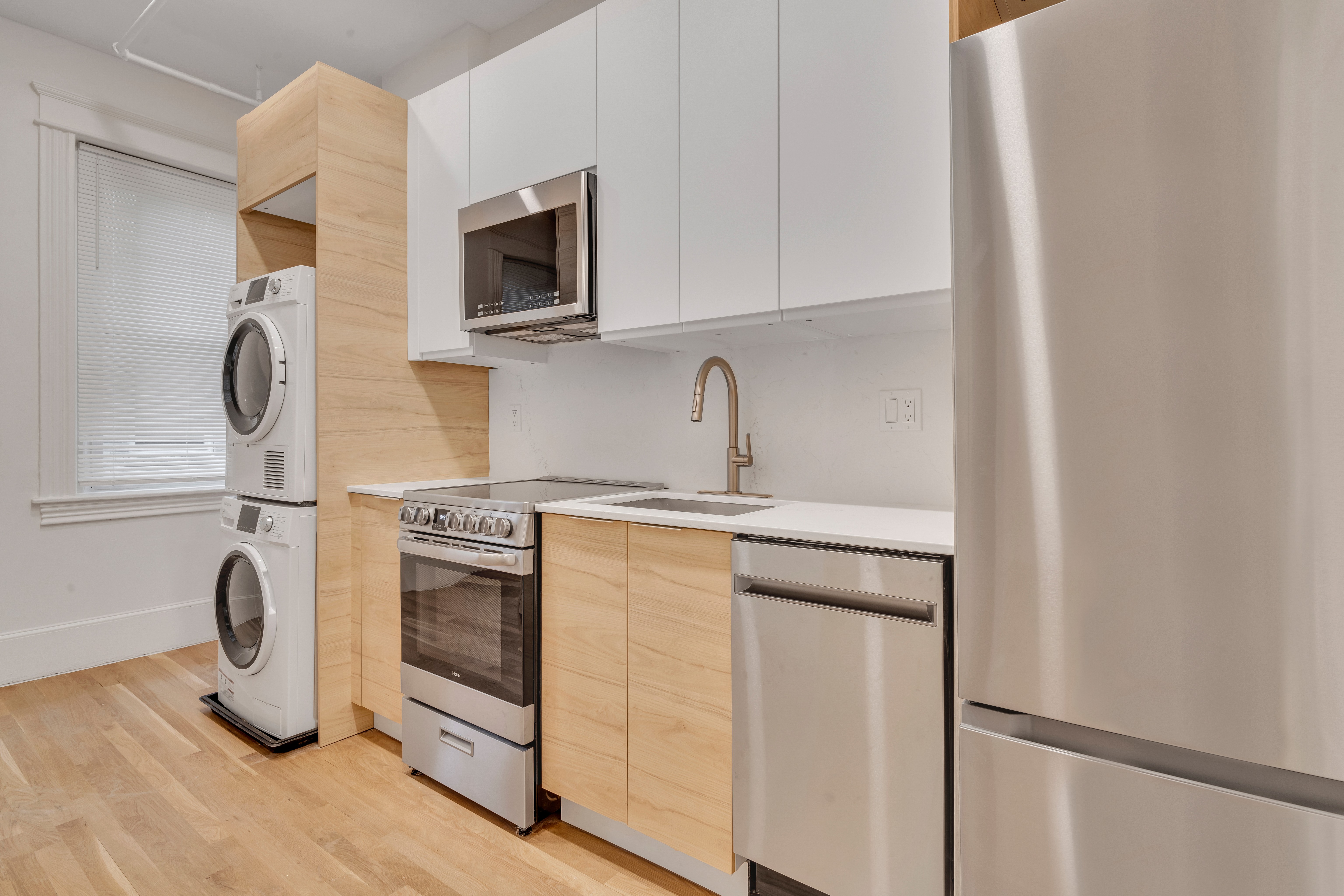 1082 Commonwealth — Allston