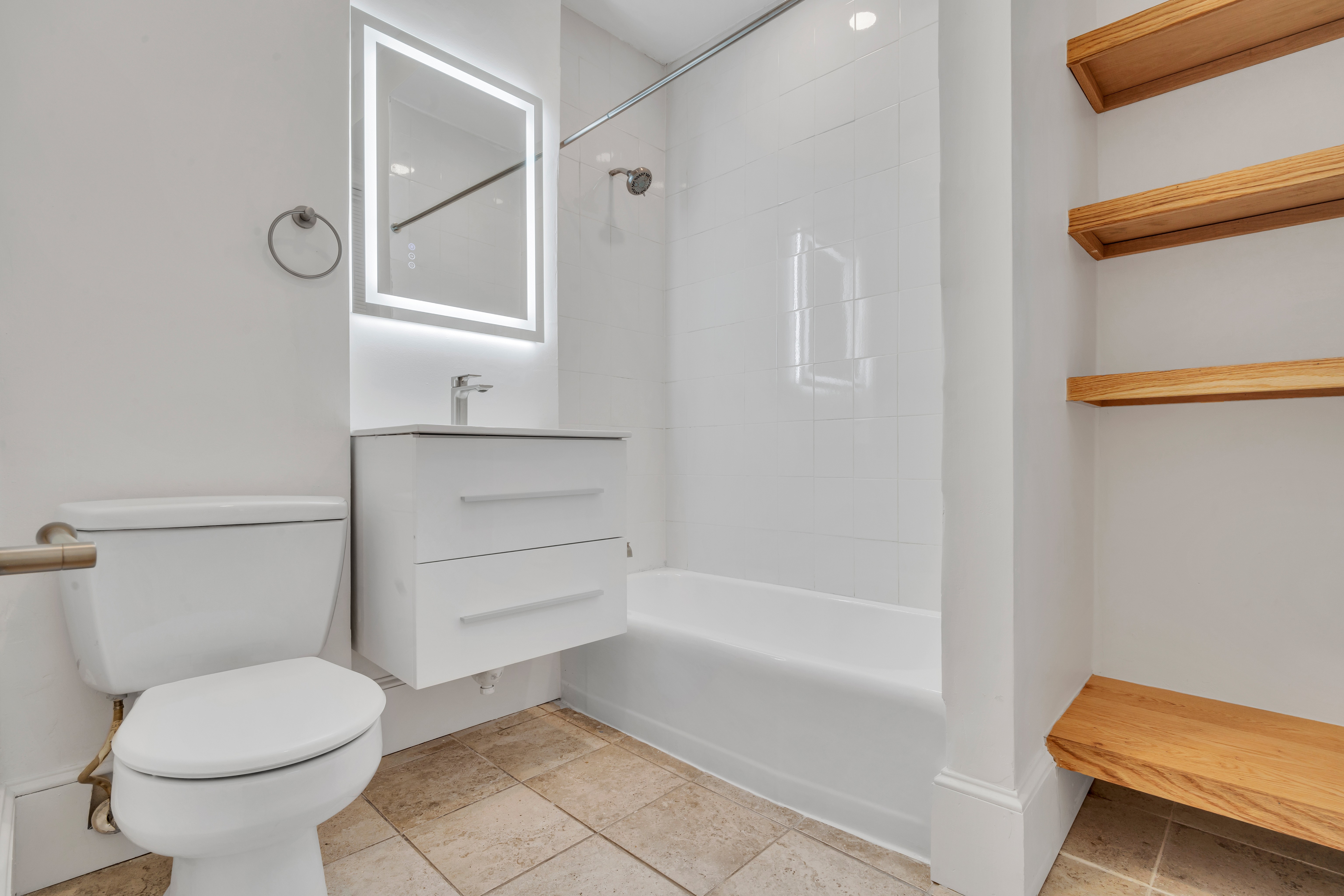 1082 Commonwealth — Allston
