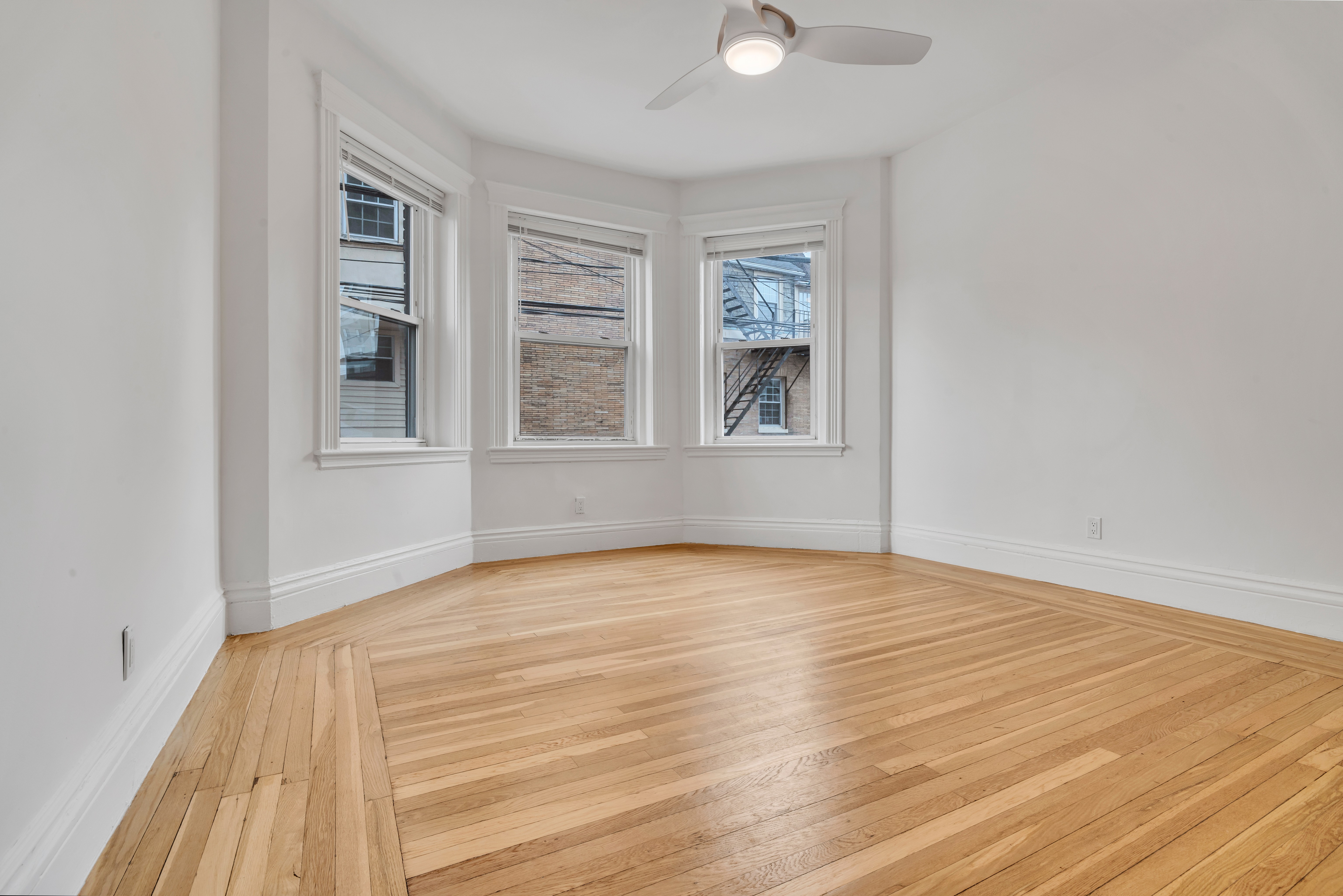 1082 Commonwealth — Allston