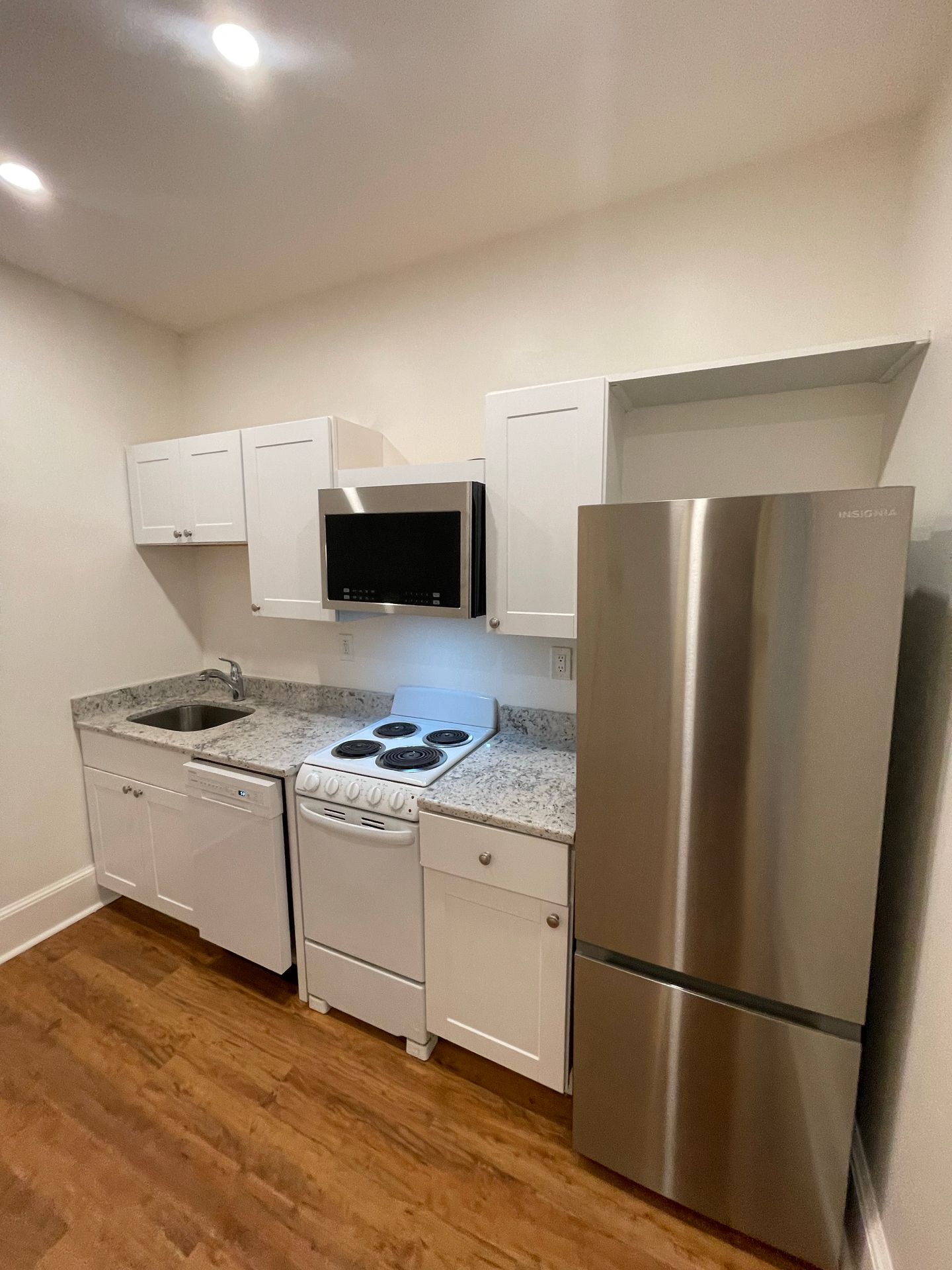 1082 Commonwealth — Allston
