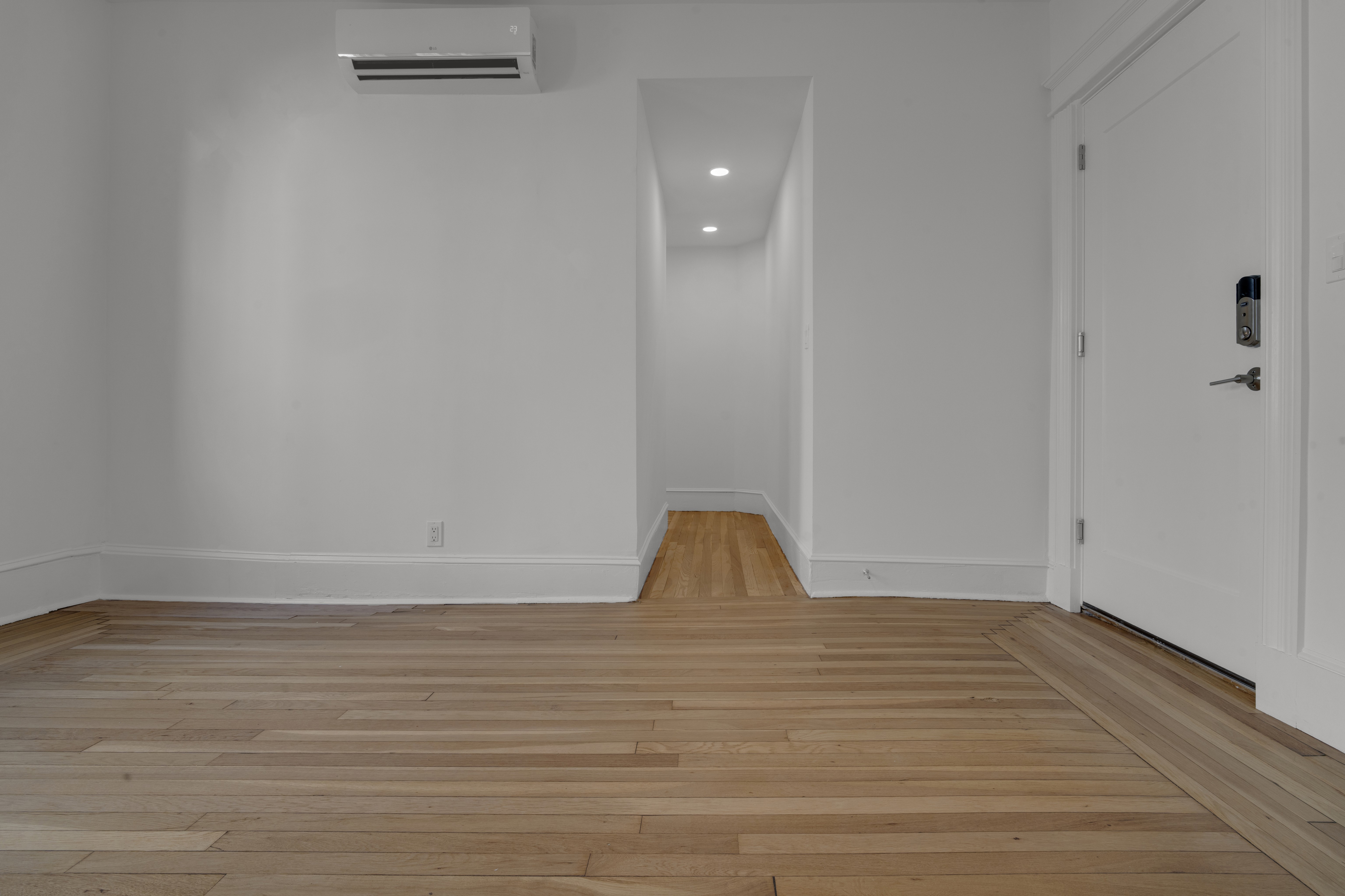 Photos of apartment on Commonwealth Ave.,Boston MA 02215