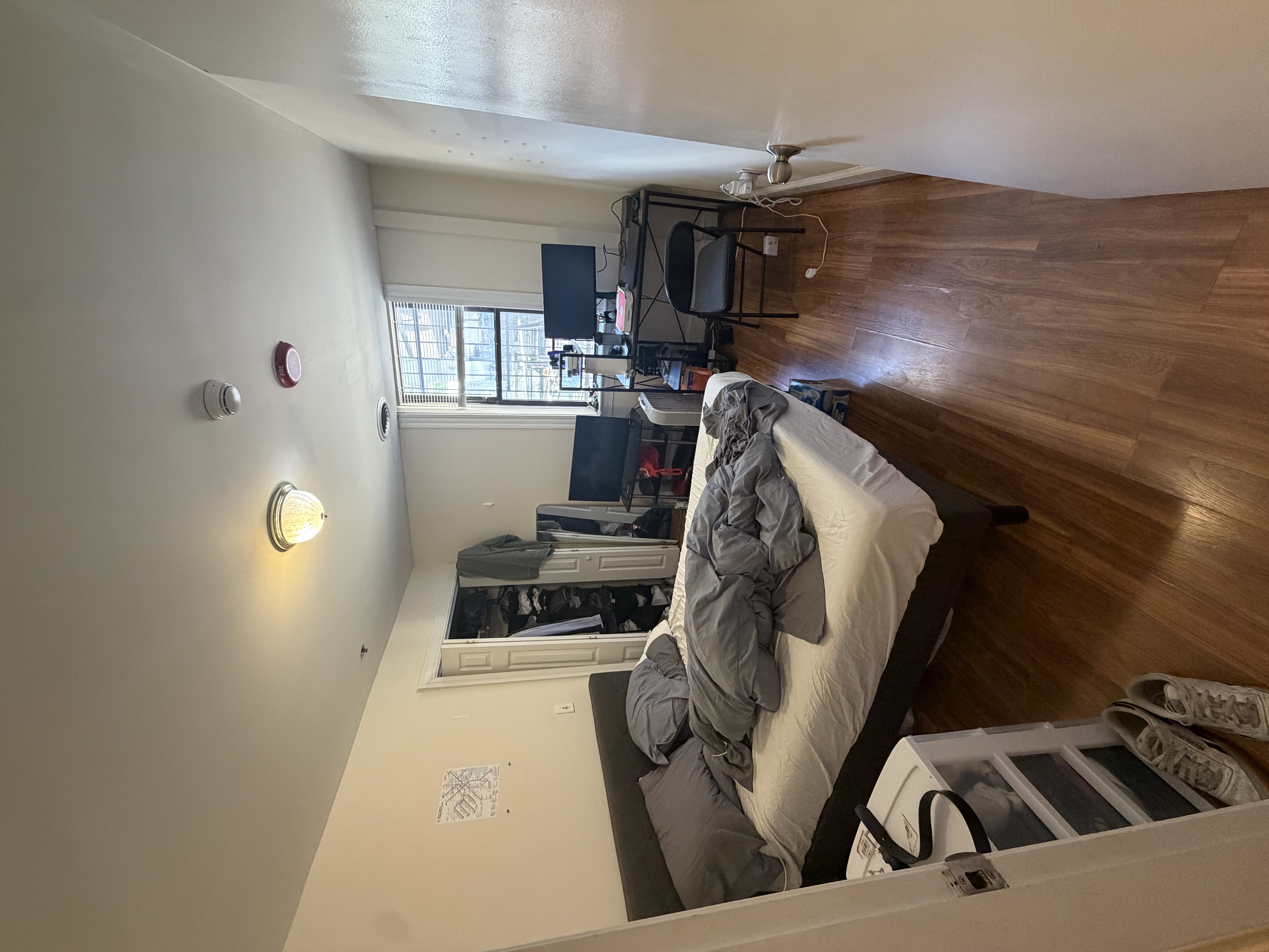 466 Commonwealth Ave.