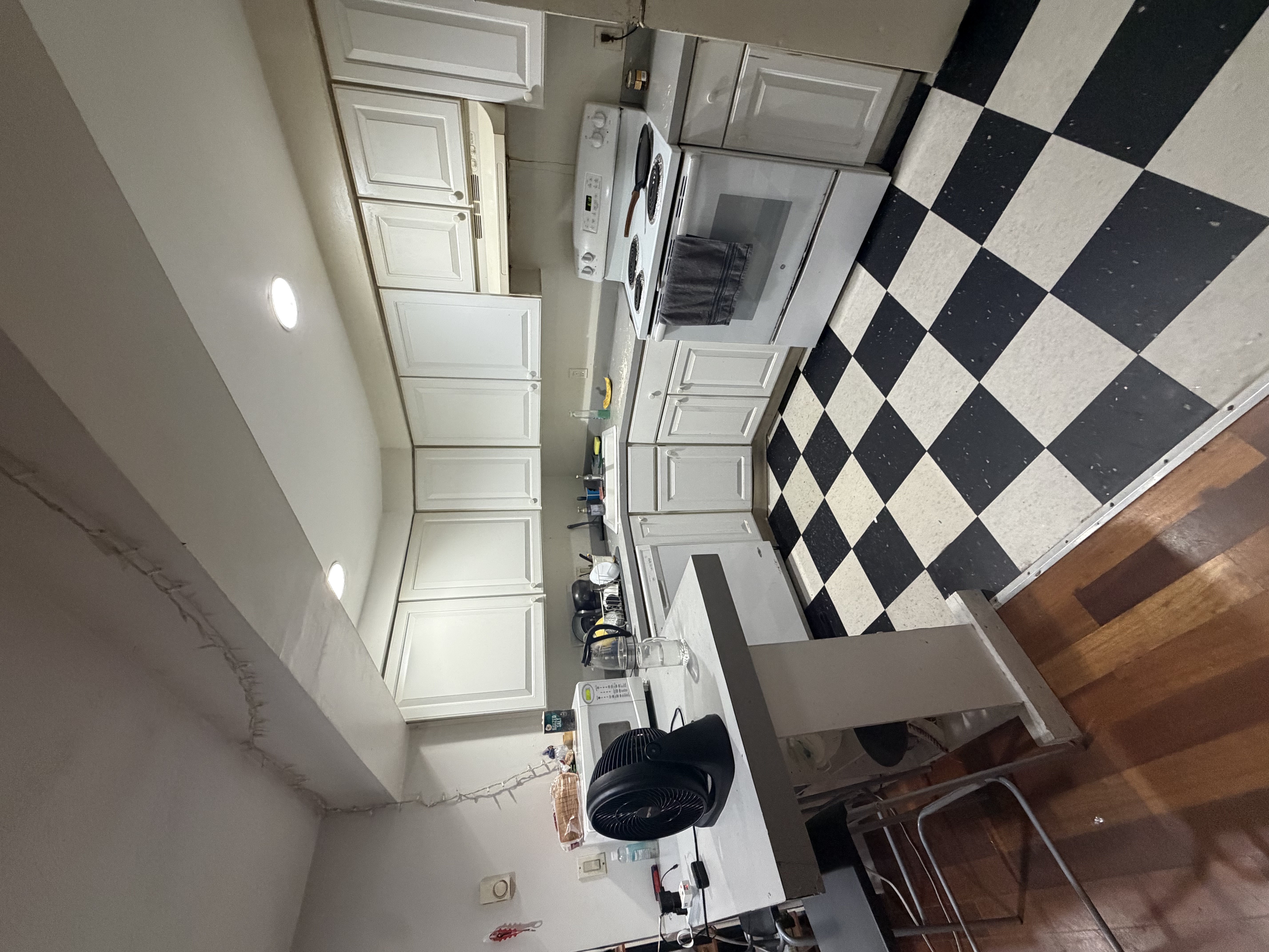 Photos of apartment on Massachusetts Ave.,Boston MA 02118