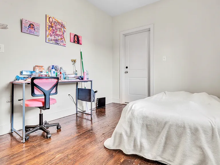 Photos of apartment on Saint Margaret,Boston MA 02125