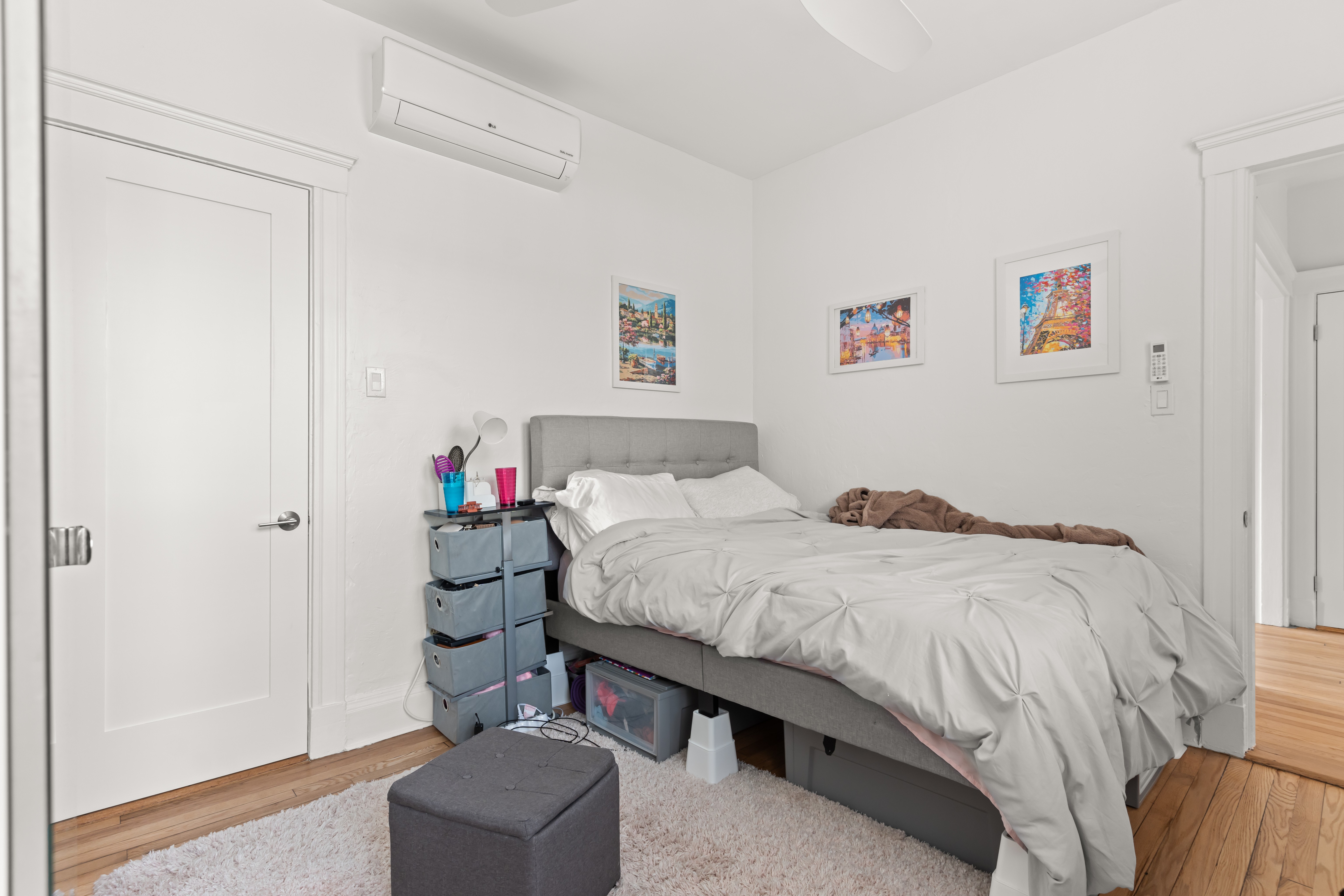 Photos of apartment on Summit Ave.,Boston MA 02135