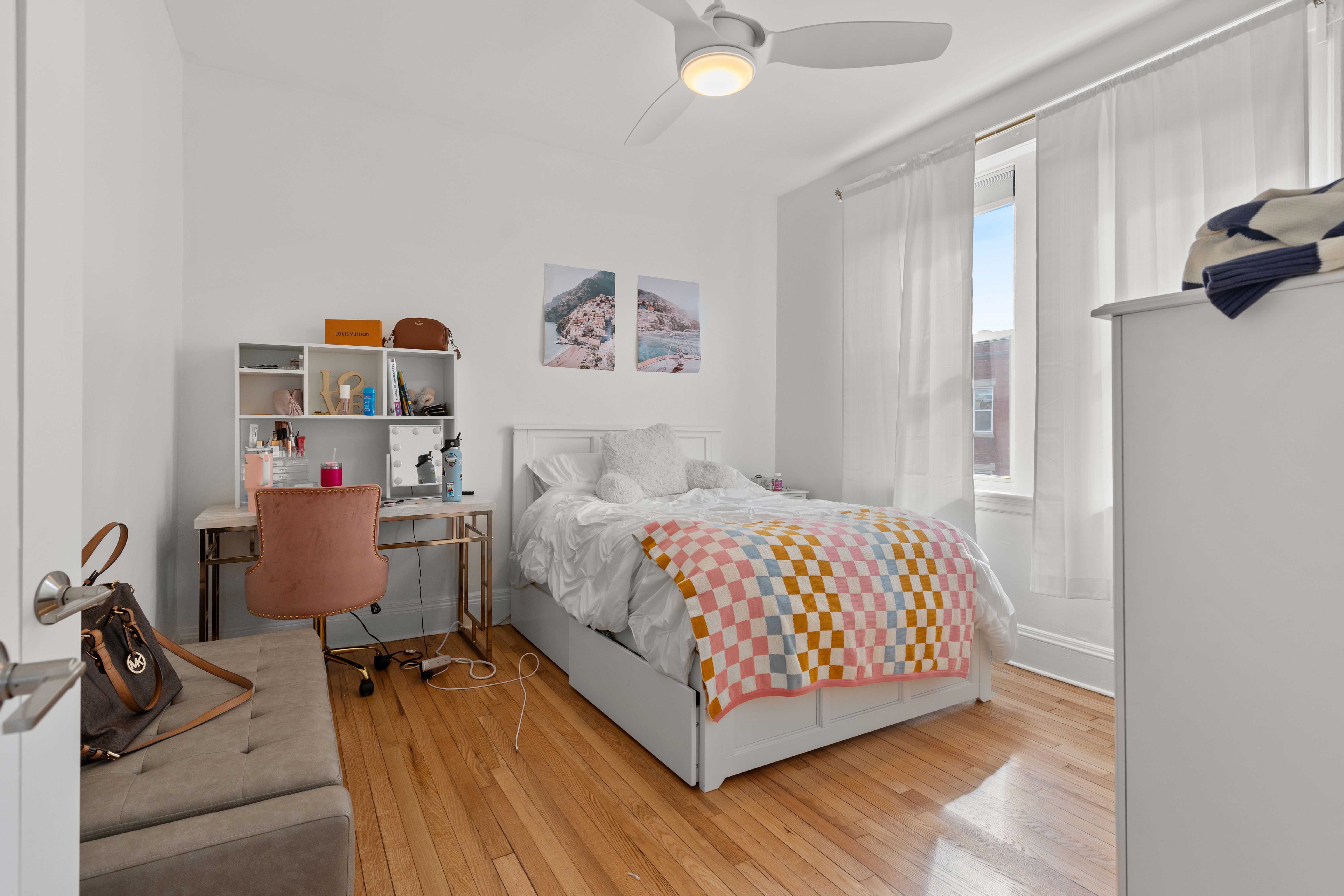 Photos of apartment on Summit Ave.,Boston MA 02135