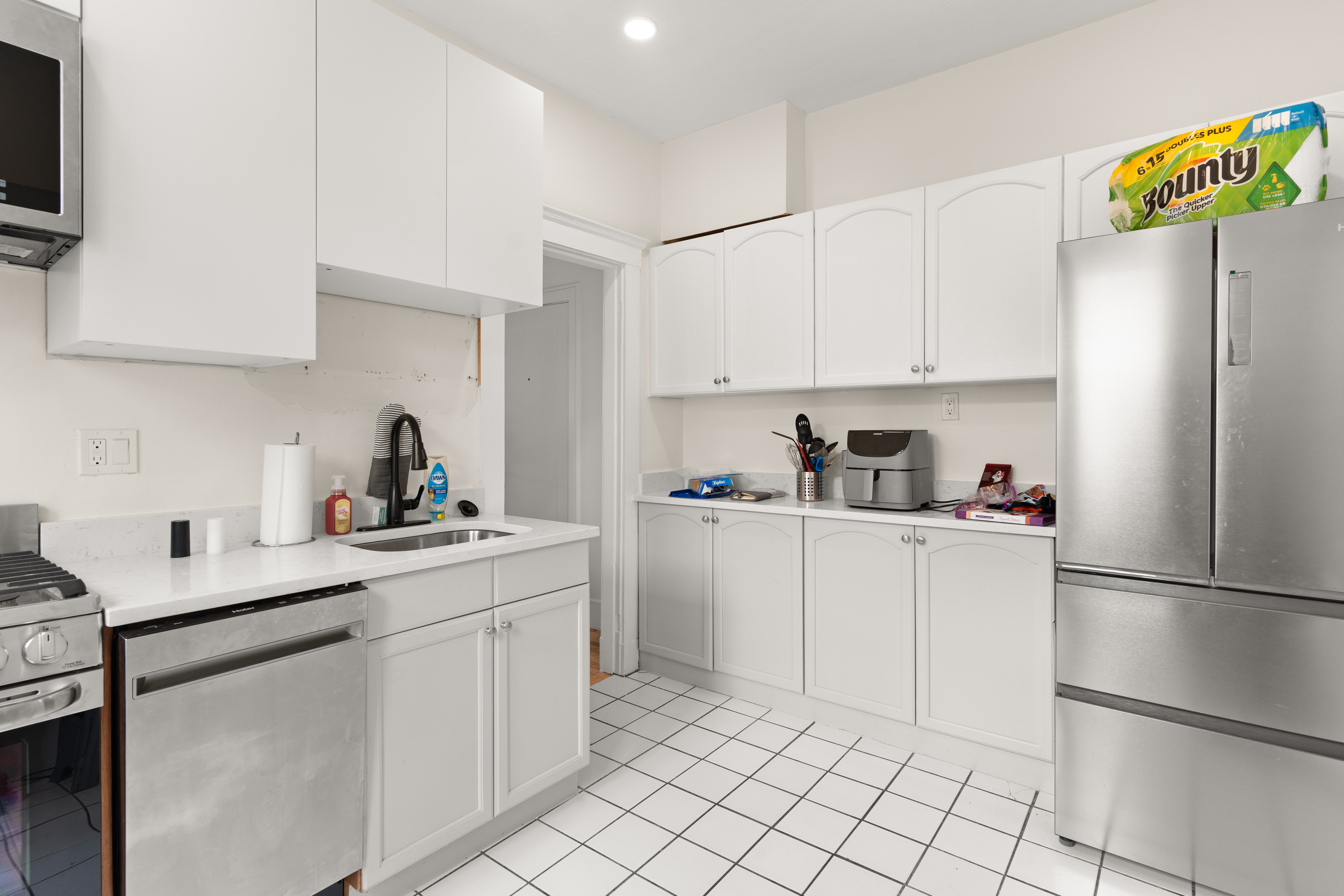 Photos of apartment on Summit Ave.,Boston MA 02135