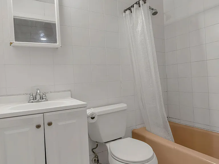 Photos of apartment on Aberdeen St.,Boston MA 02215