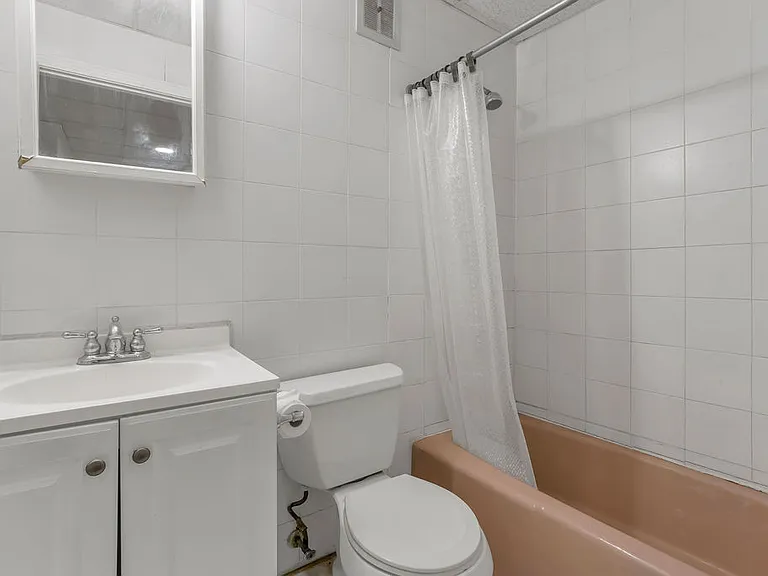 Photos of apartment on Aberdeen St.,Boston MA 02215