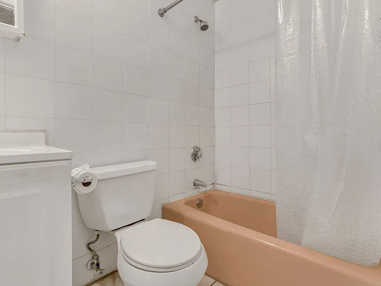 Photos of apartment on Aberdeen St.,Boston MA 02215