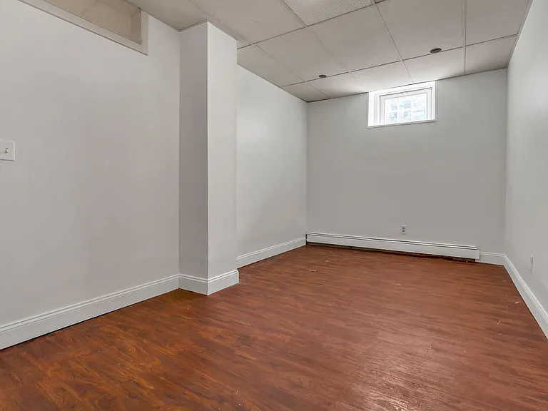 Photos of apartment on Aberdeen St.,Boston MA 02215