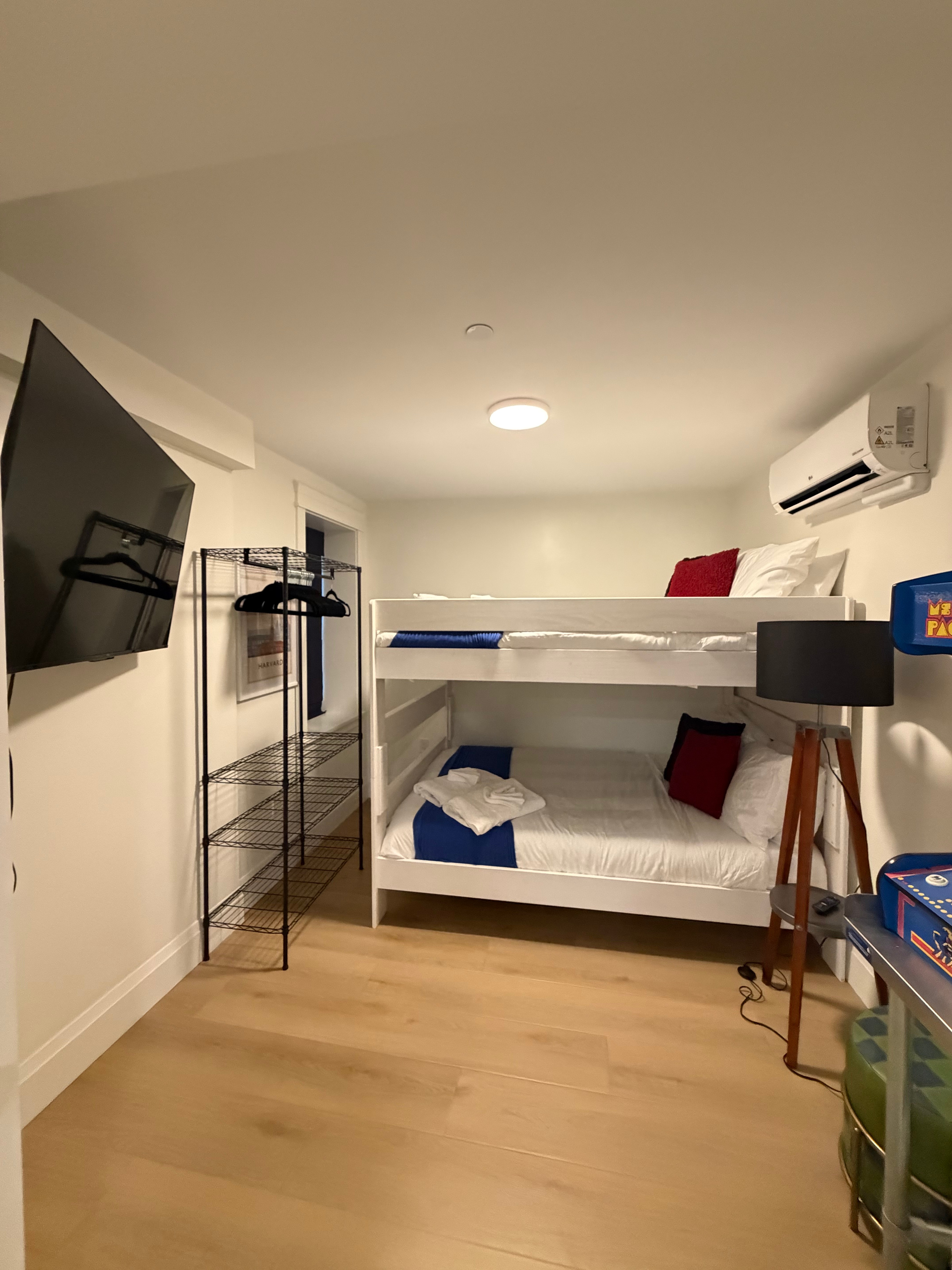 Photos of apartment on Harvard St.,Cambridge MA 02139