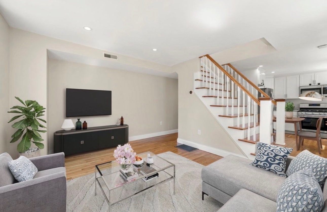 Photos of apartment on 8th St.,Cambridge MA 02141