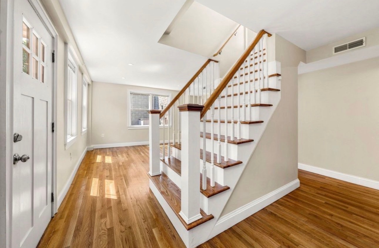 Photos of apartment on 8th St.,Cambridge MA 02141