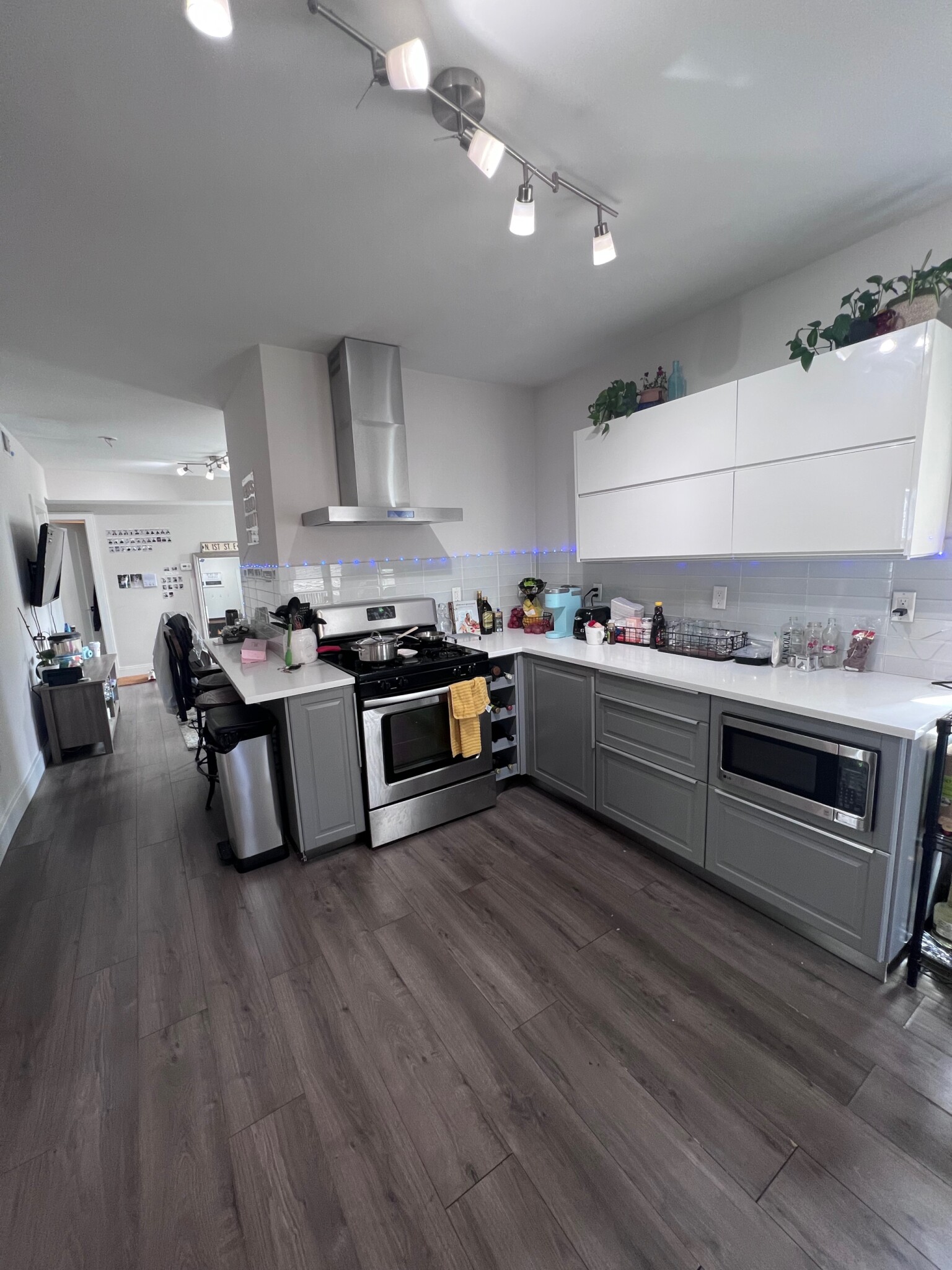 13 Carpenter St, South Boston