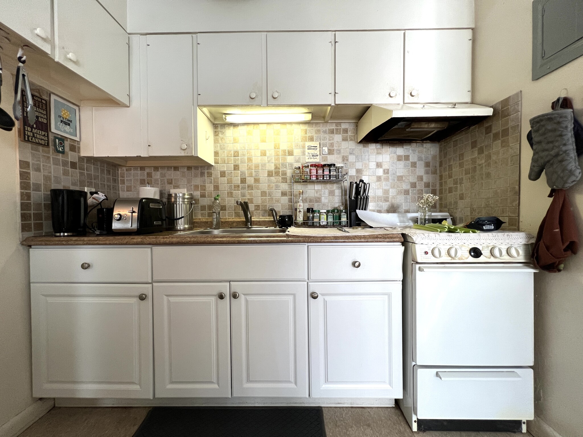 11 Parker Hill Ave, Mission Hill