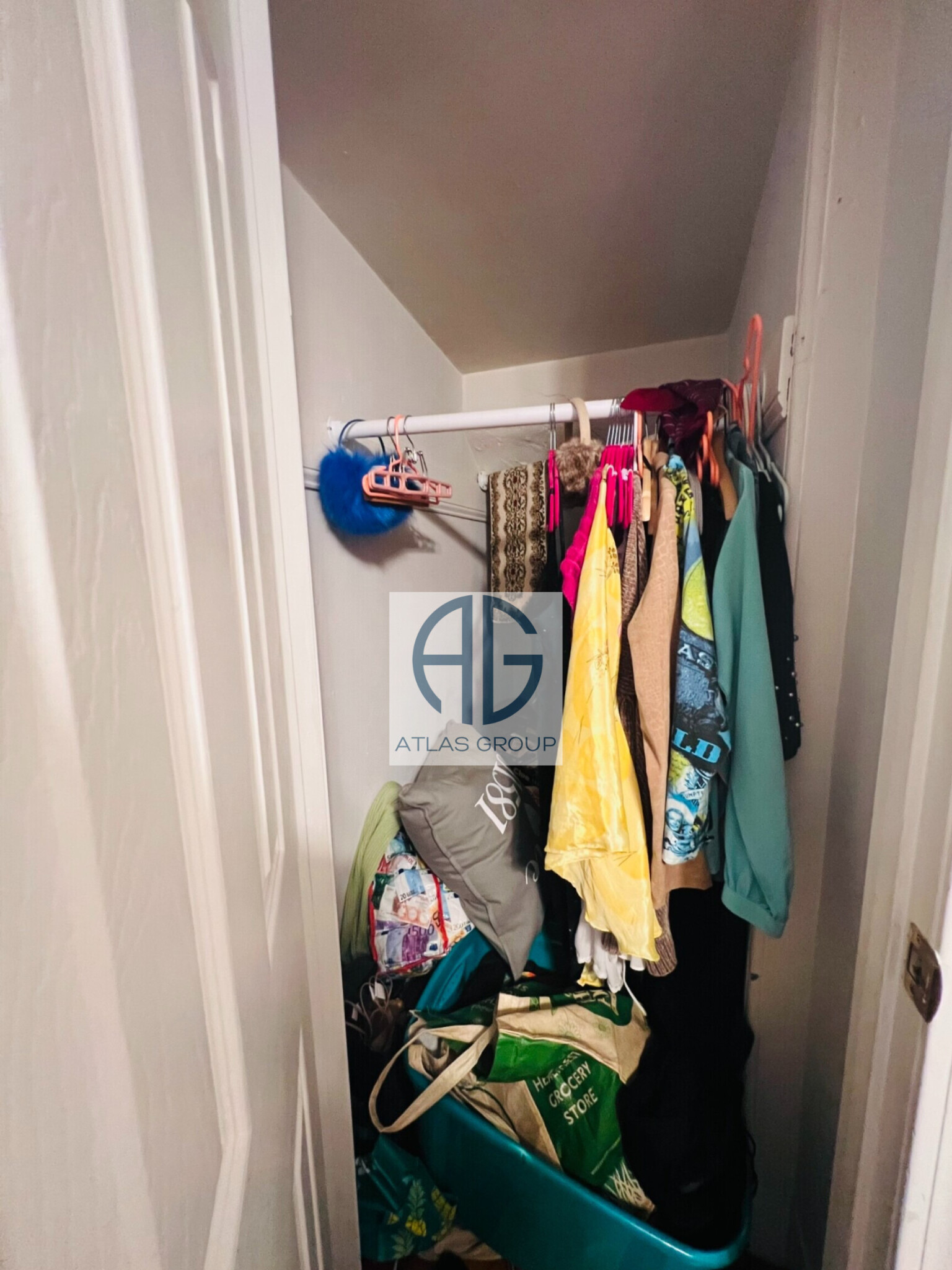 13 Carpenter St, South Boston