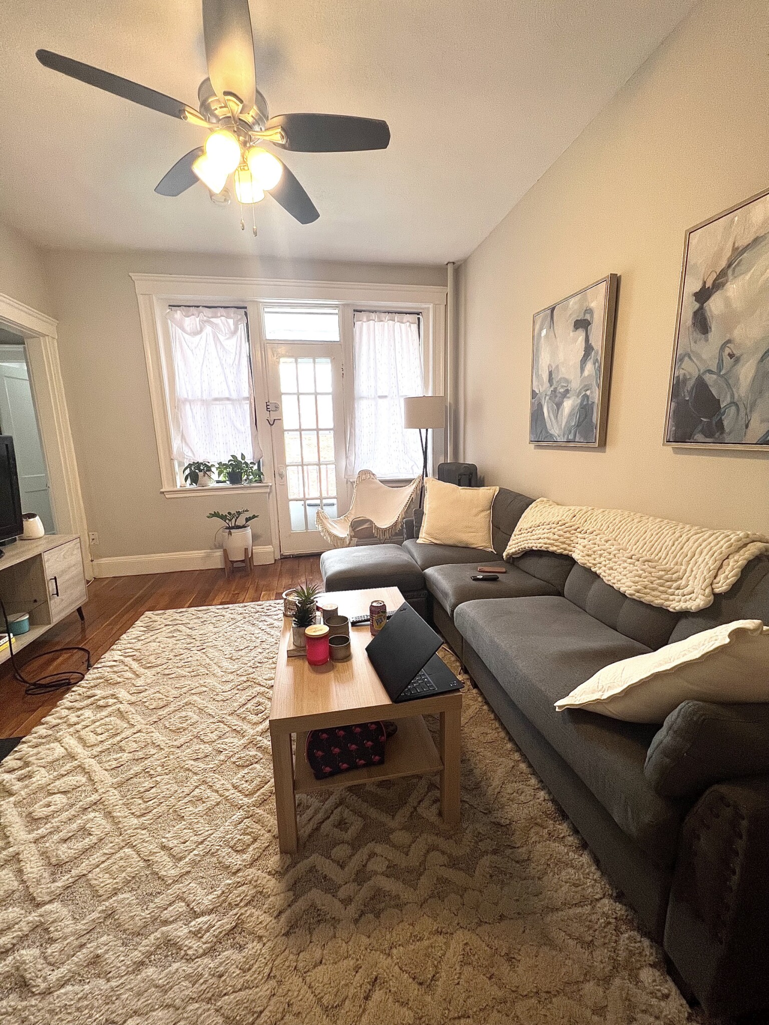 321 Summit Ave, Brighton