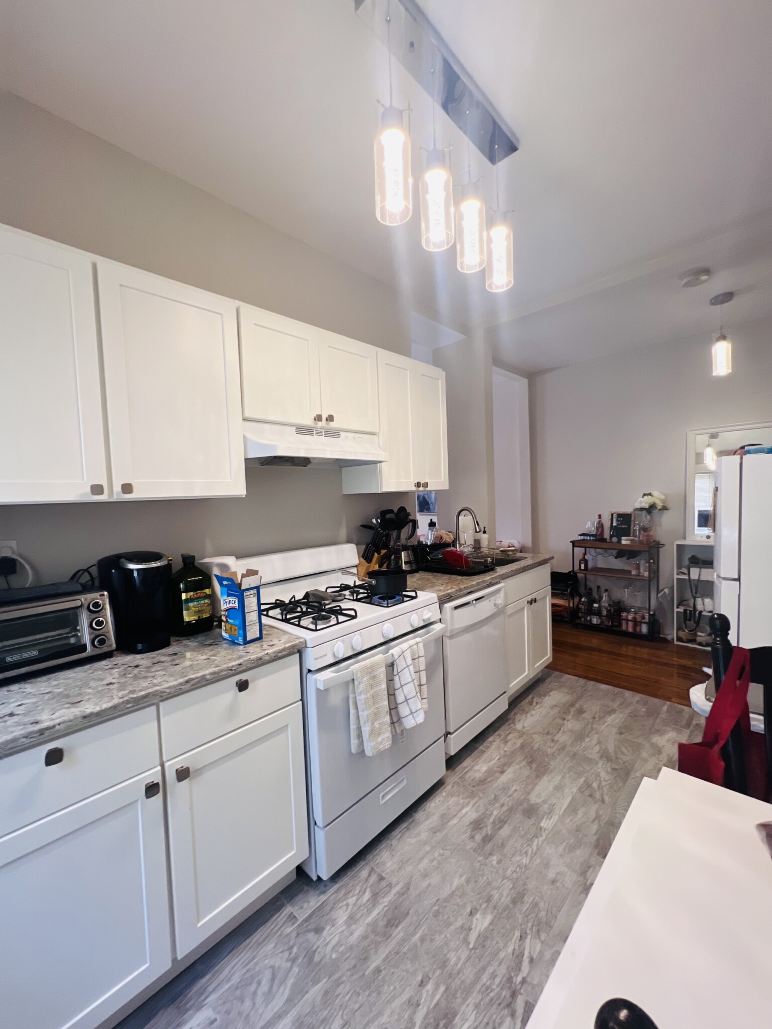 321 Summit Ave, Brighton