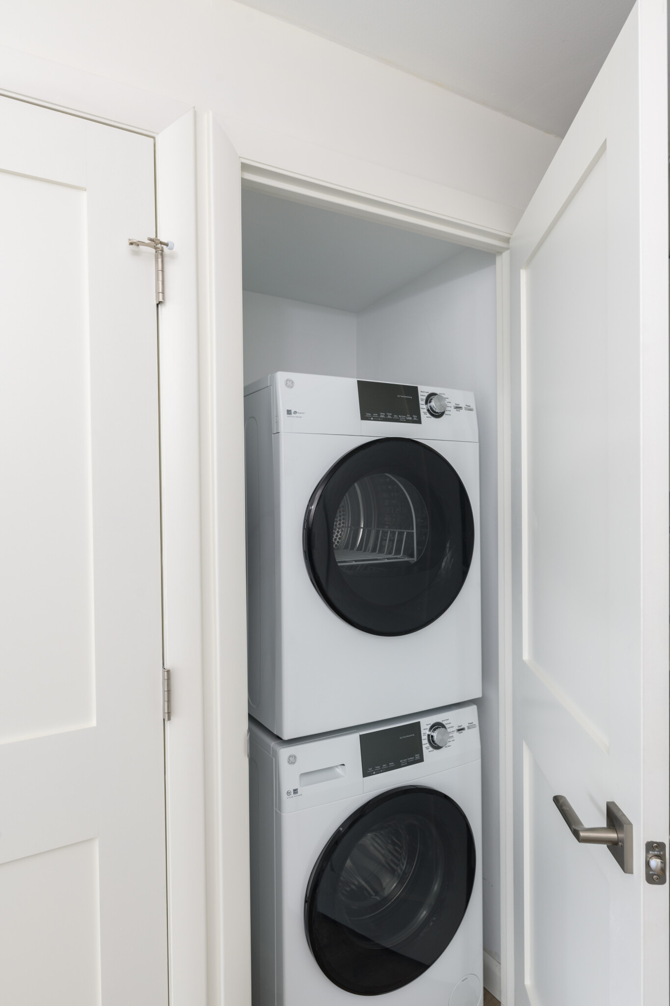 11-A Parker Hill Ave, Mission Hill