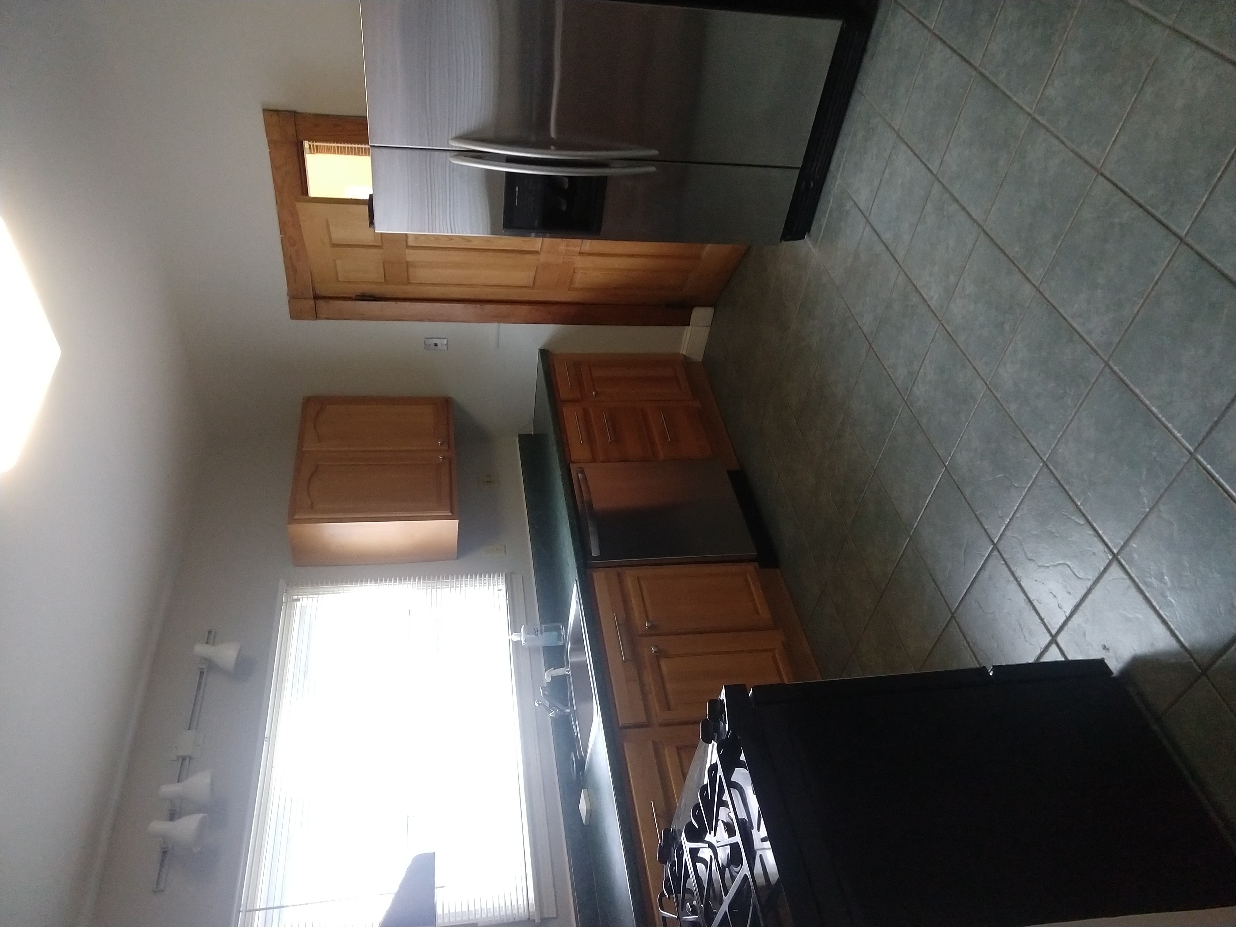 3 bed, 1 bath apartment for rent at 19 Mapleton St Unit 2, Brighton — photo 27 of 33