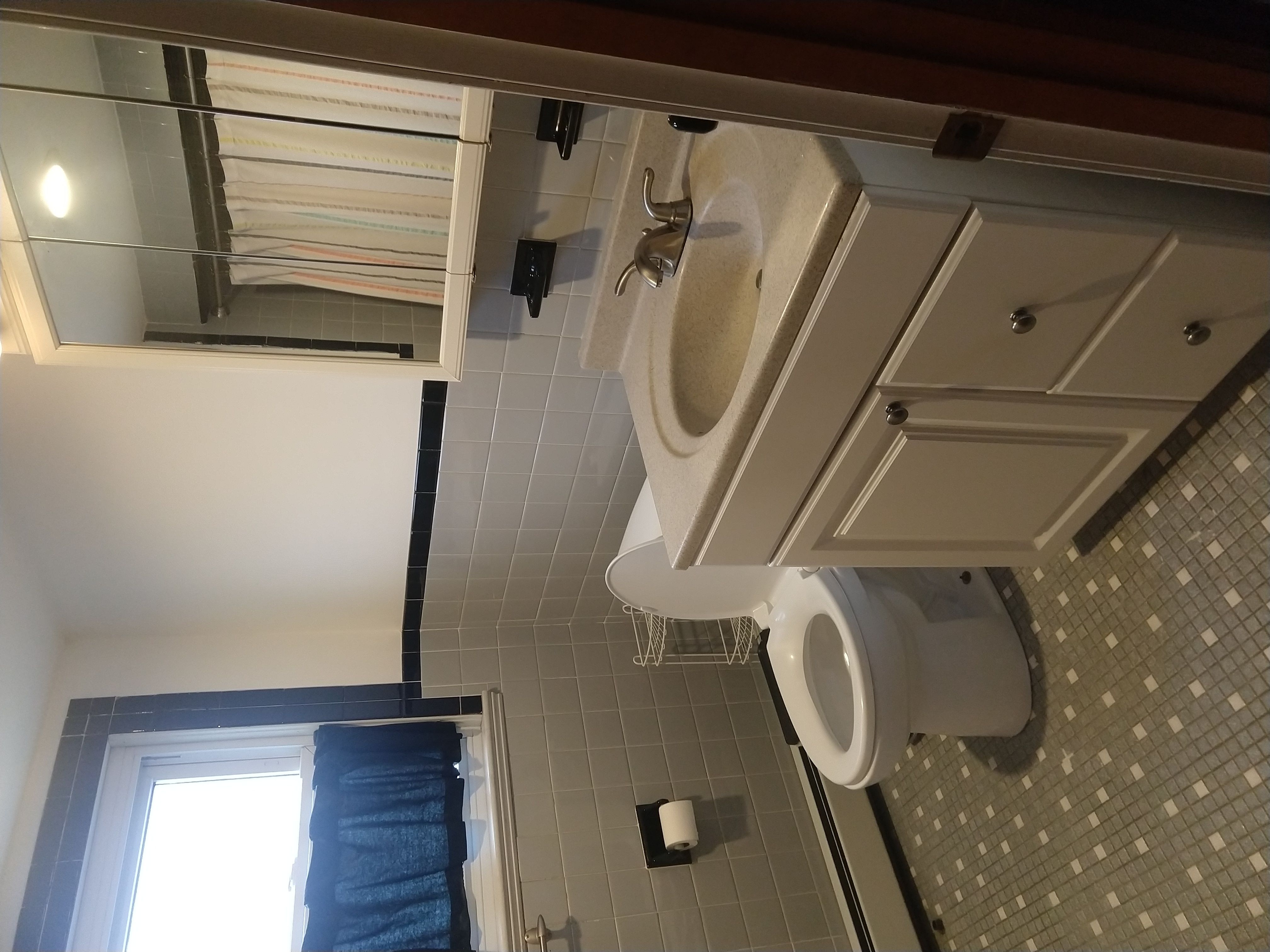 3 bed, 1 bath apartment for rent at 19 Mapleton St Unit 2, Brighton — photo 30 of 33