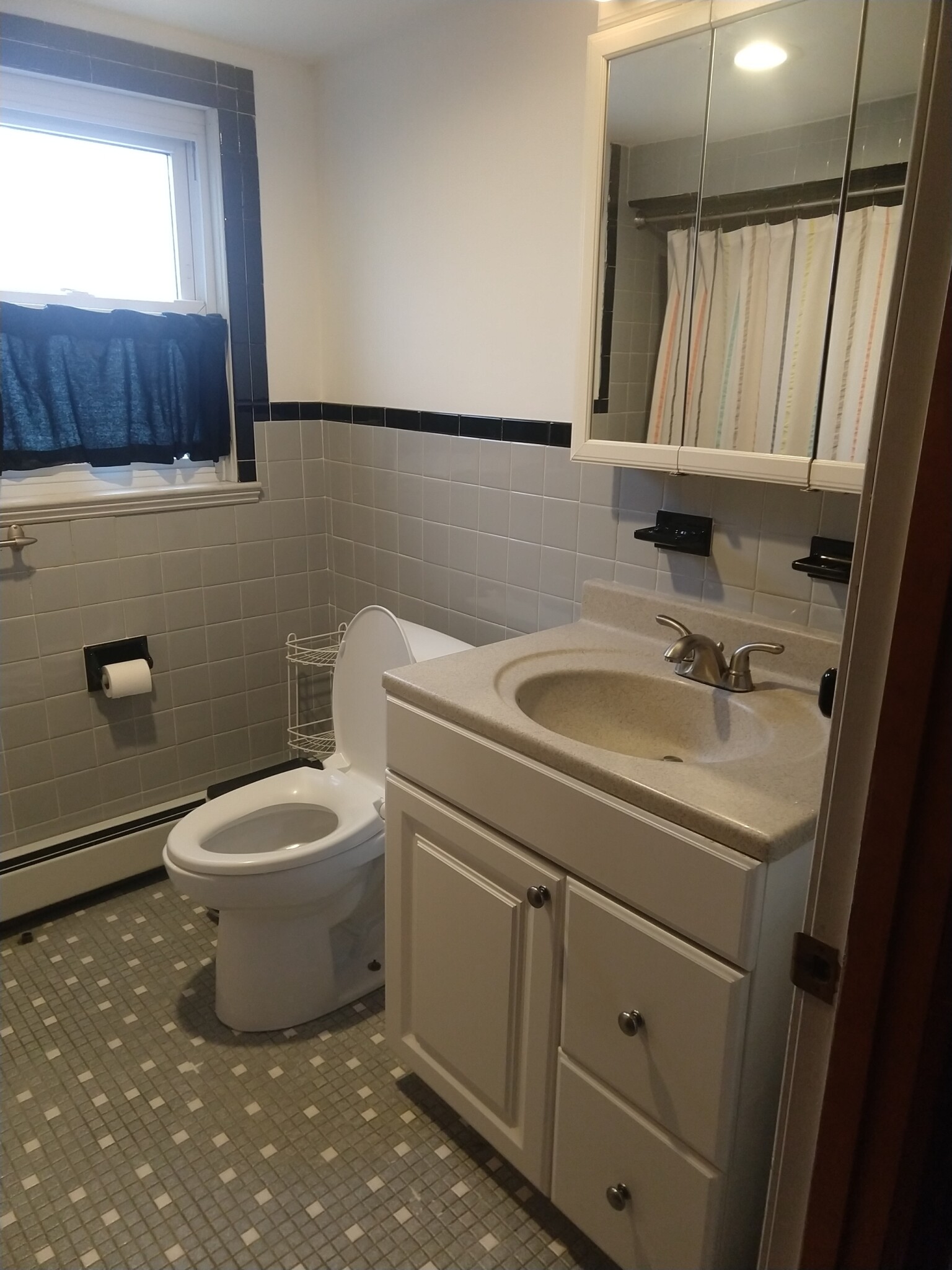 Photos of apartment on Mapleton St.,Boston MA 02135