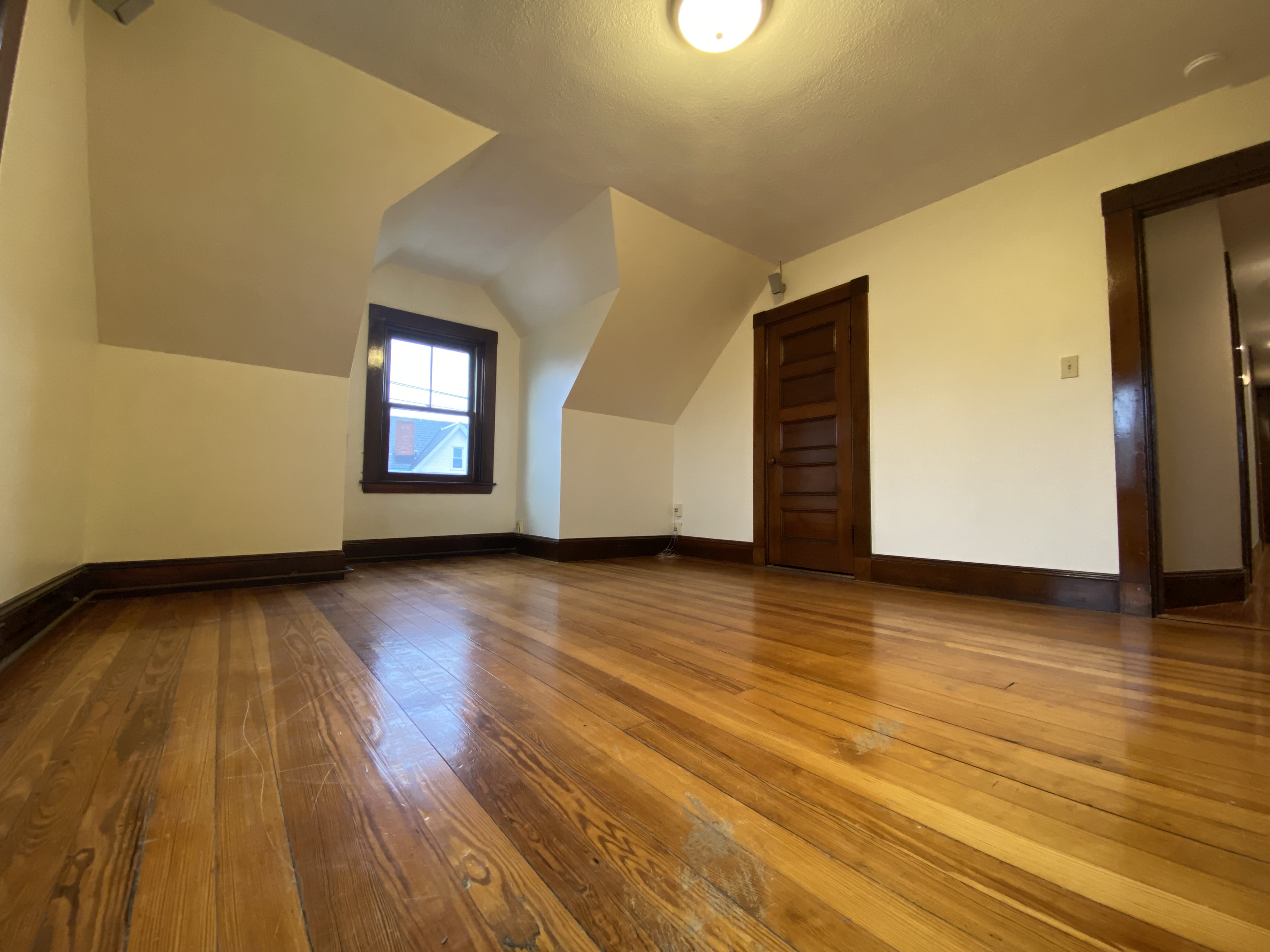 9 Prospect Hill Ave, Prospect Hill