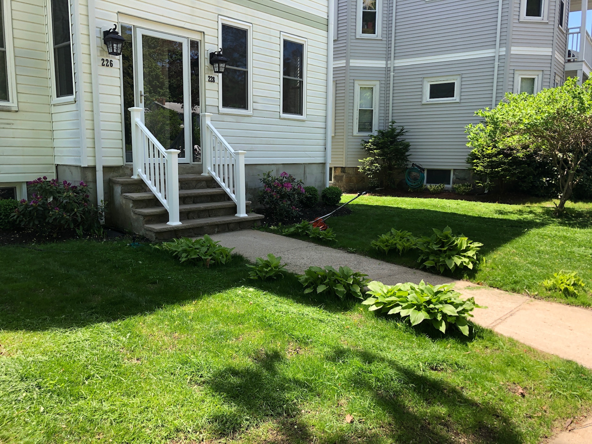 4 bed, 1 bath apartment for rent at 226 228 Fellsway West Unit 1, Medford — photo 8 of 29