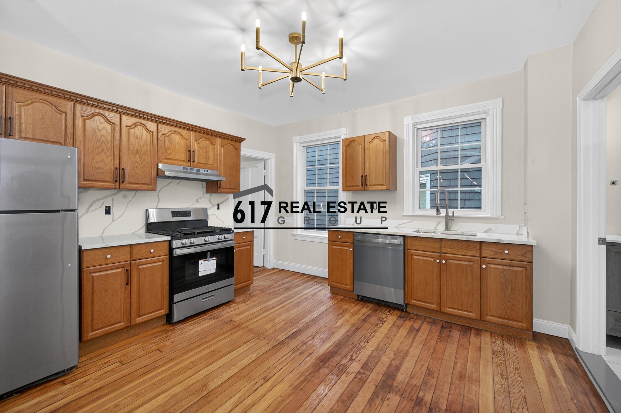 Photos of apartment on Commonwealth Ave.,Boston MA 02135