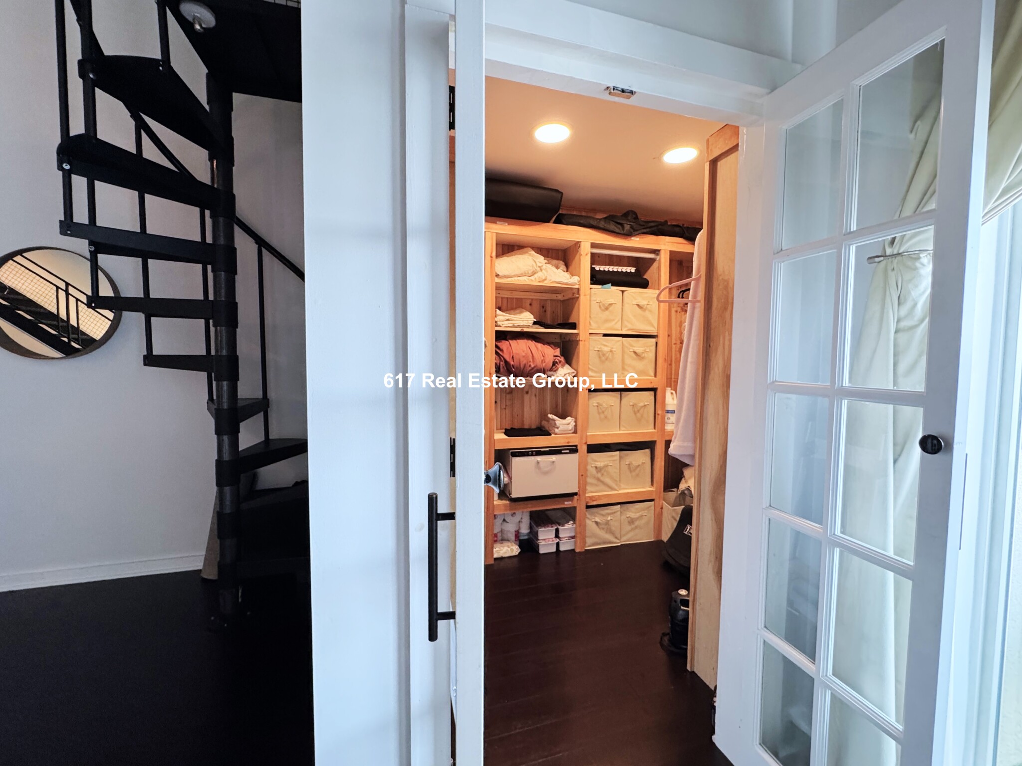 Photos of apartment on Broadway,Chelsea MA 02150