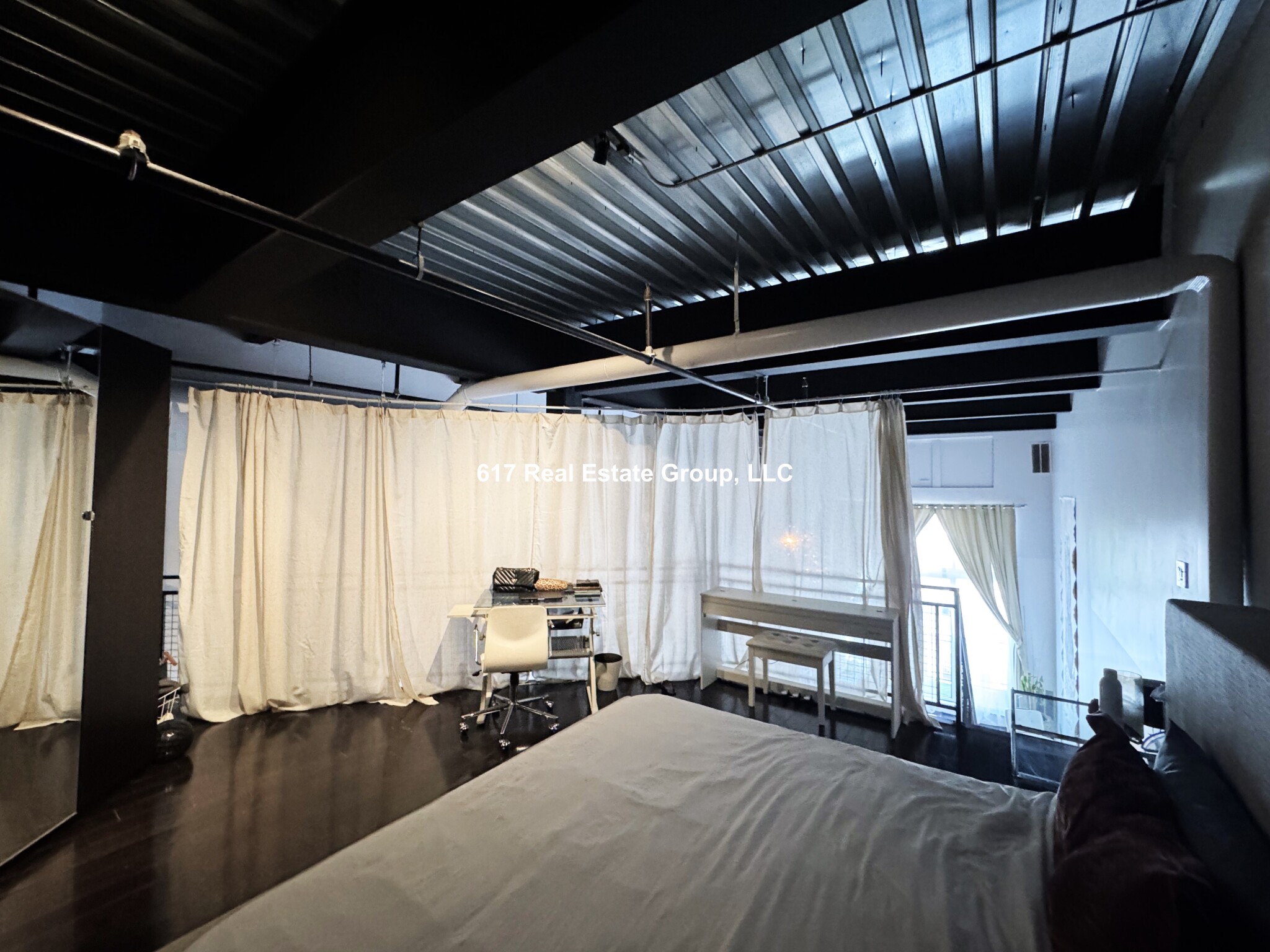 Photos of apartment on Broadway,Chelsea MA 02150