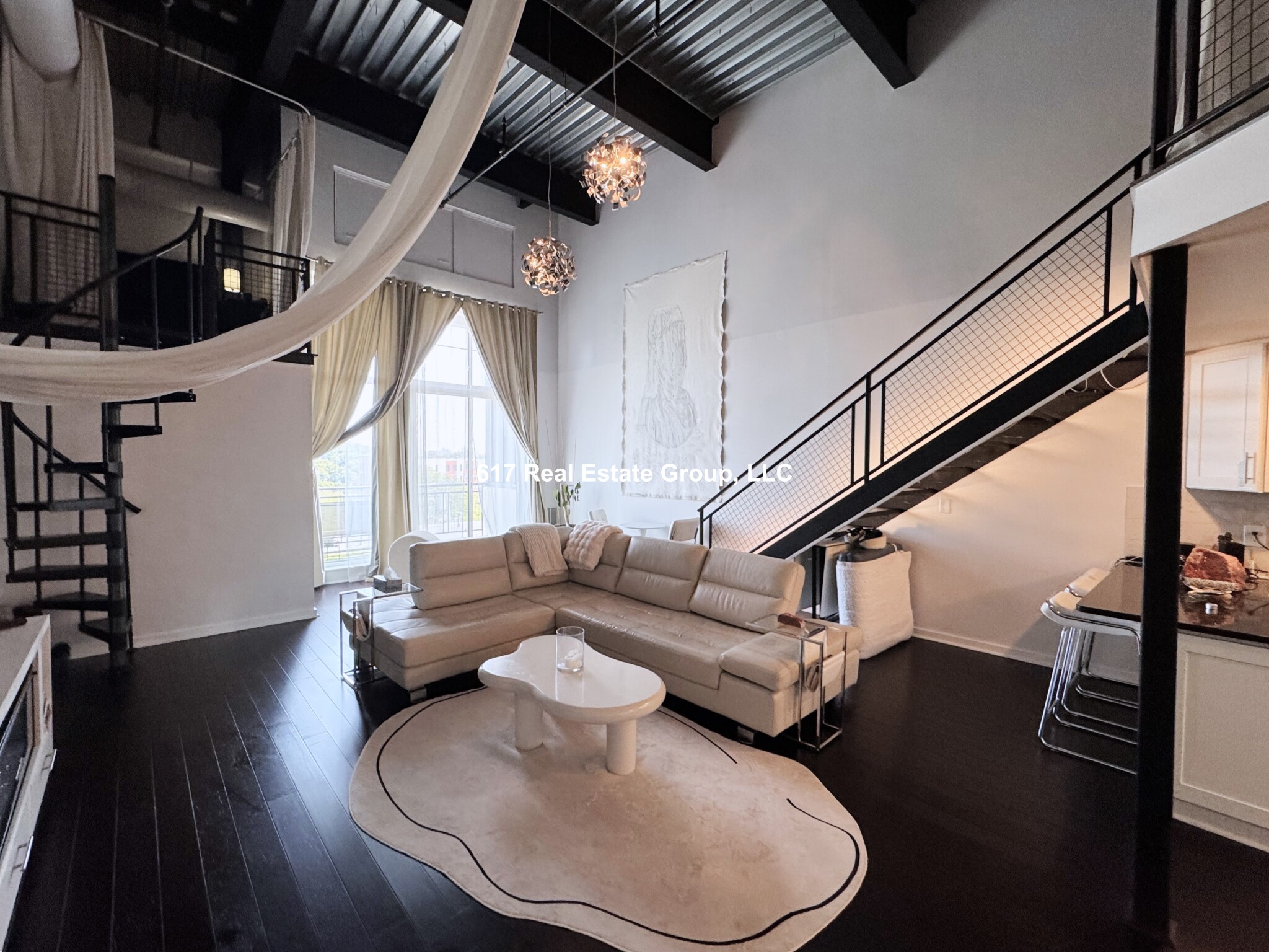 Photos of apartment on Broadway,Chelsea MA 02150