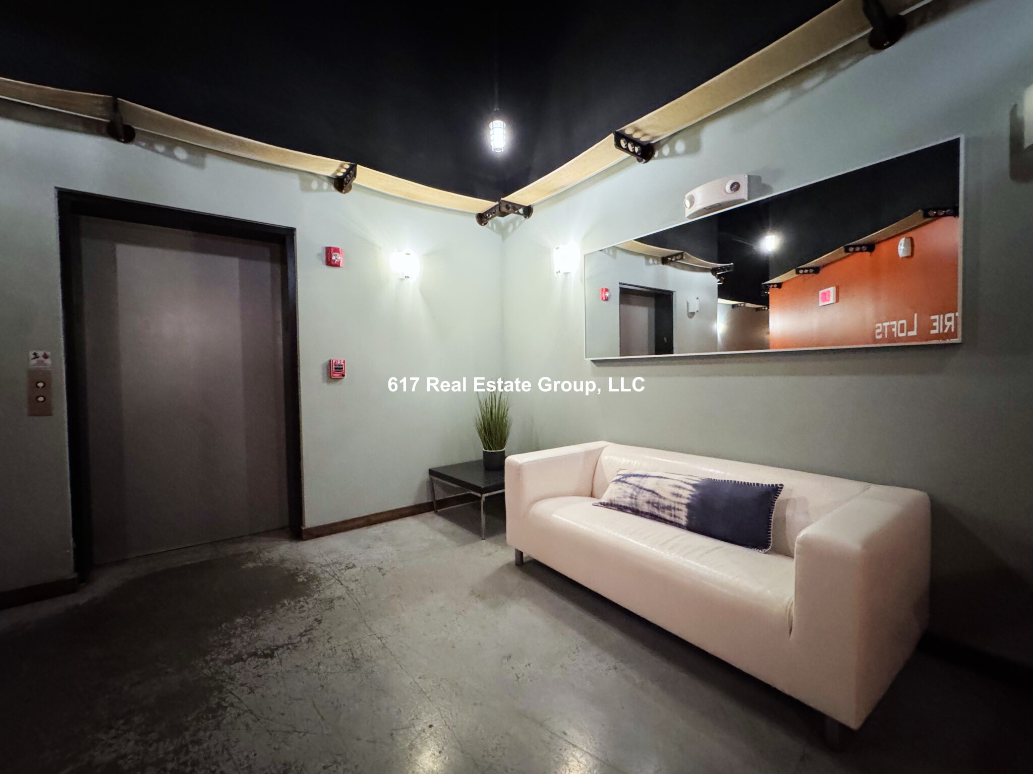 Photos of apartment on Broadway,Chelsea MA 02150