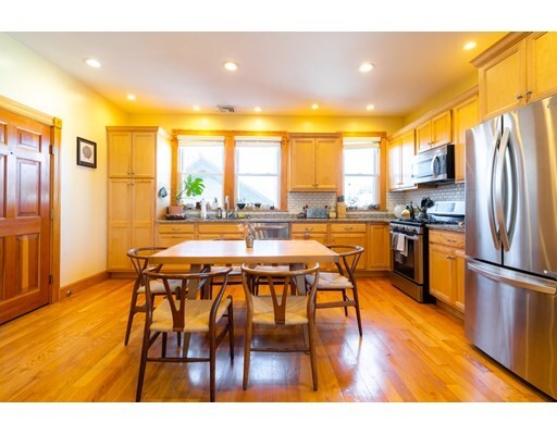 31 Tremont St, Central Square