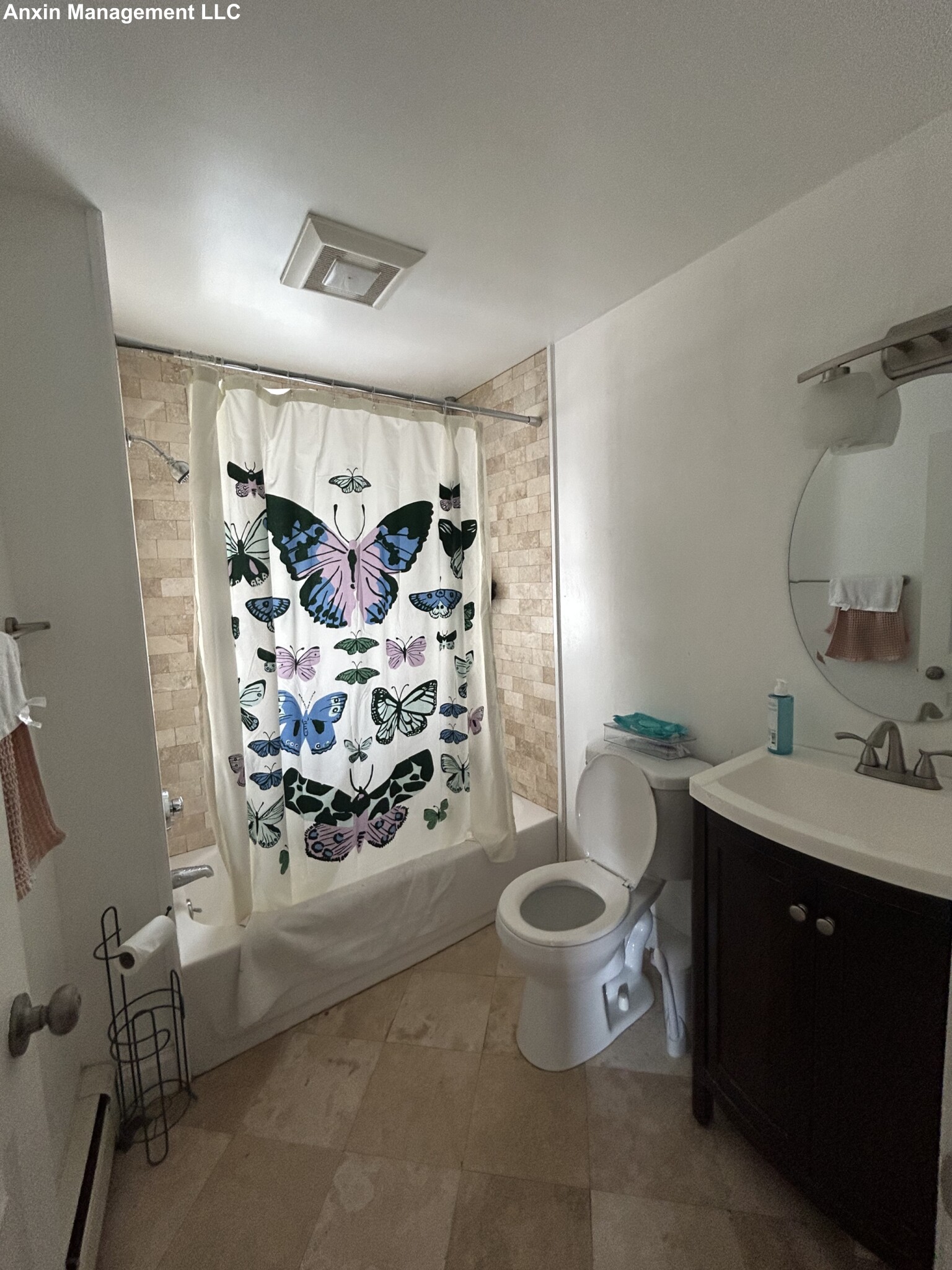 2 Wyman Pl, Jamaica Plain