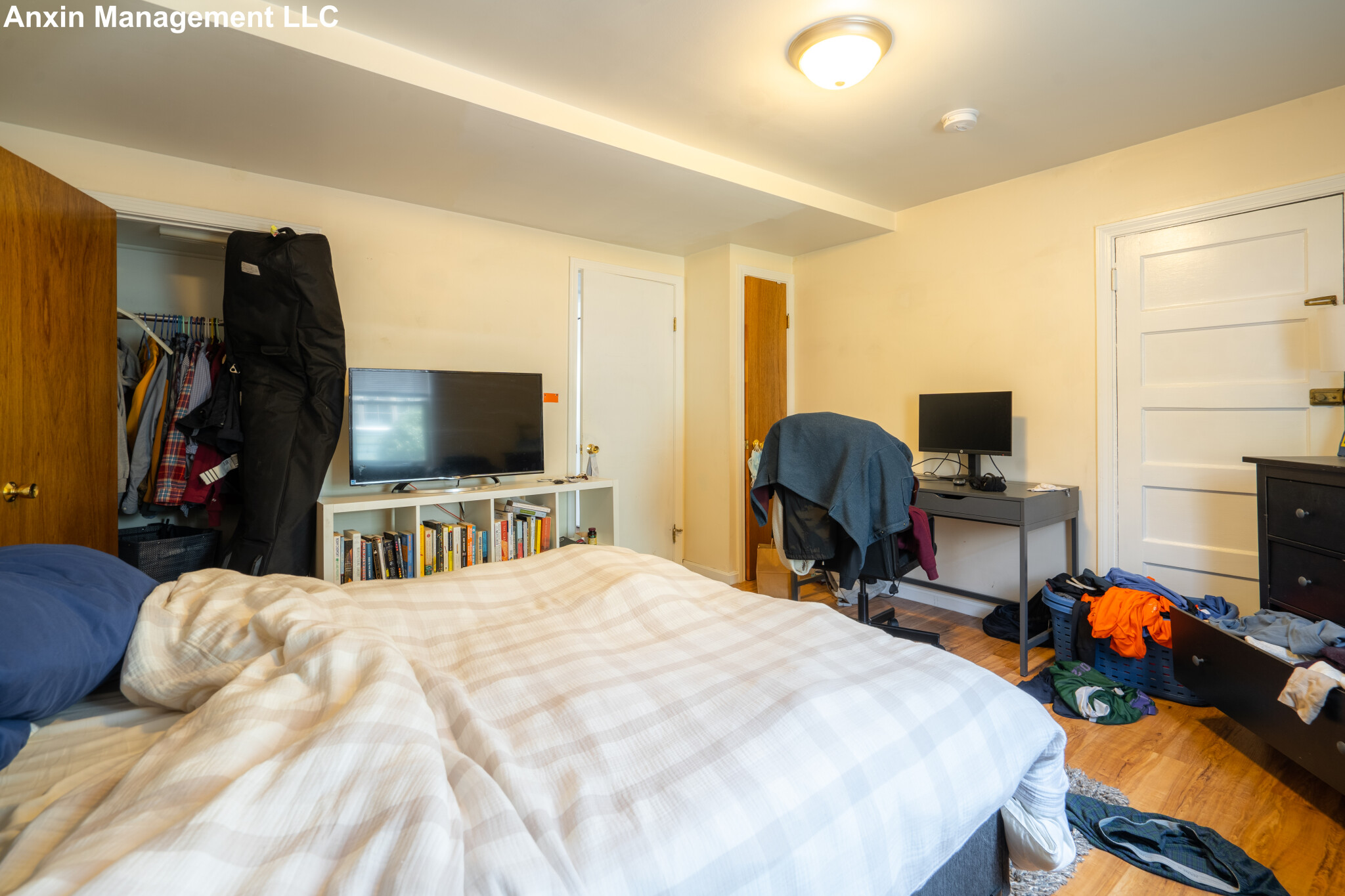 21 Kenwood St, Cambridgeport