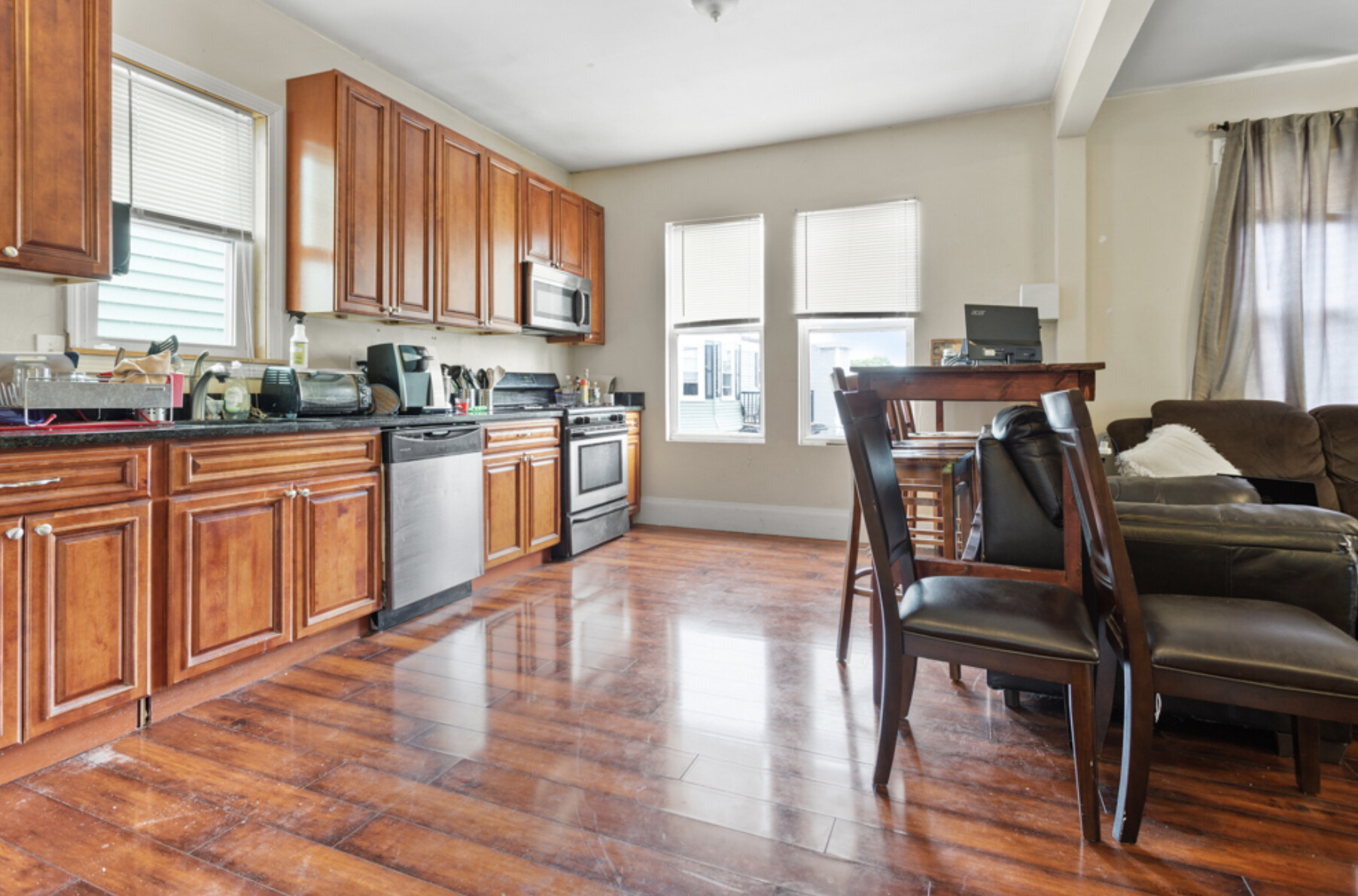 10 Crescent Ave, Dorchester