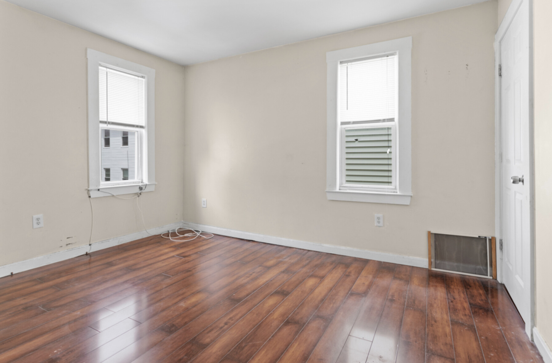 10 Crescent Ave, Dorchester