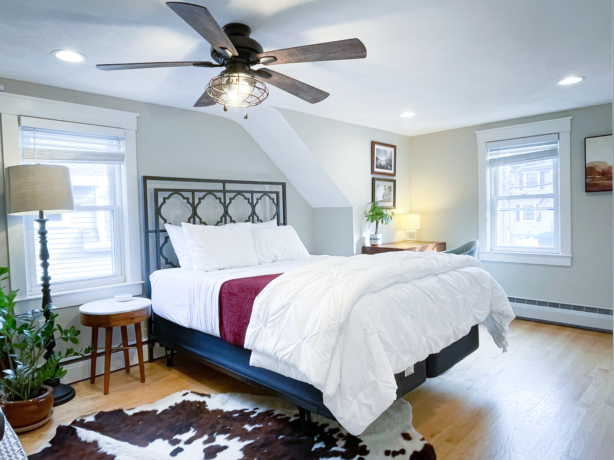 83 Rockridge Rd, Waltham