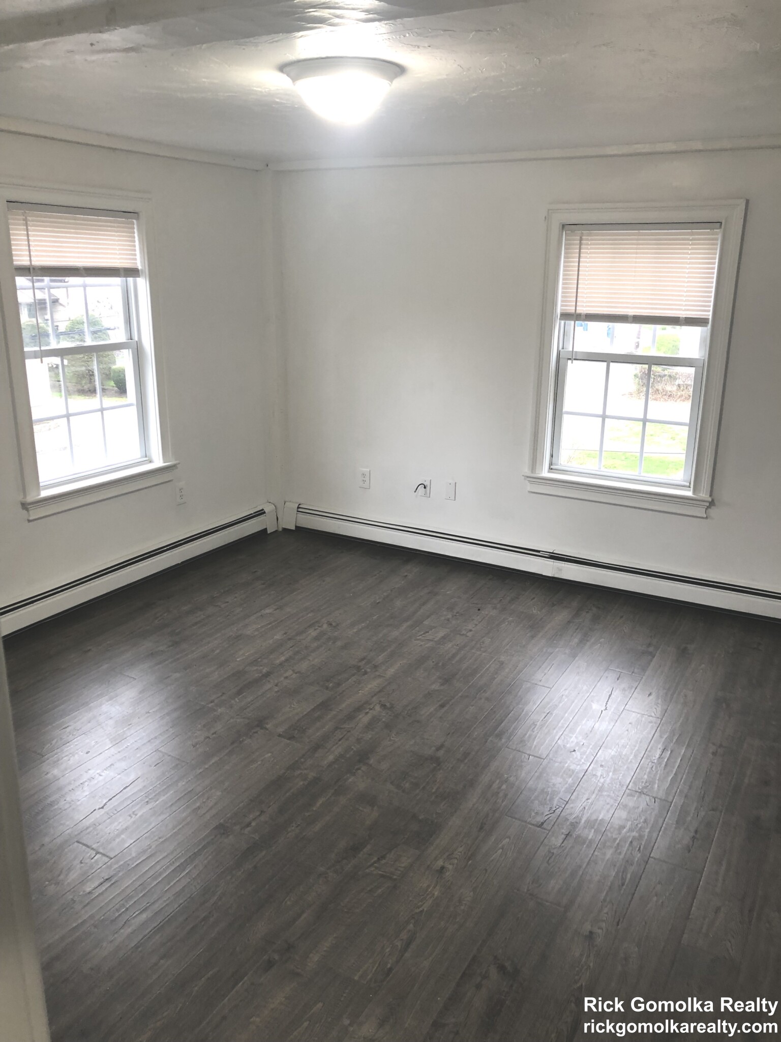 236 Neponset St, Canton