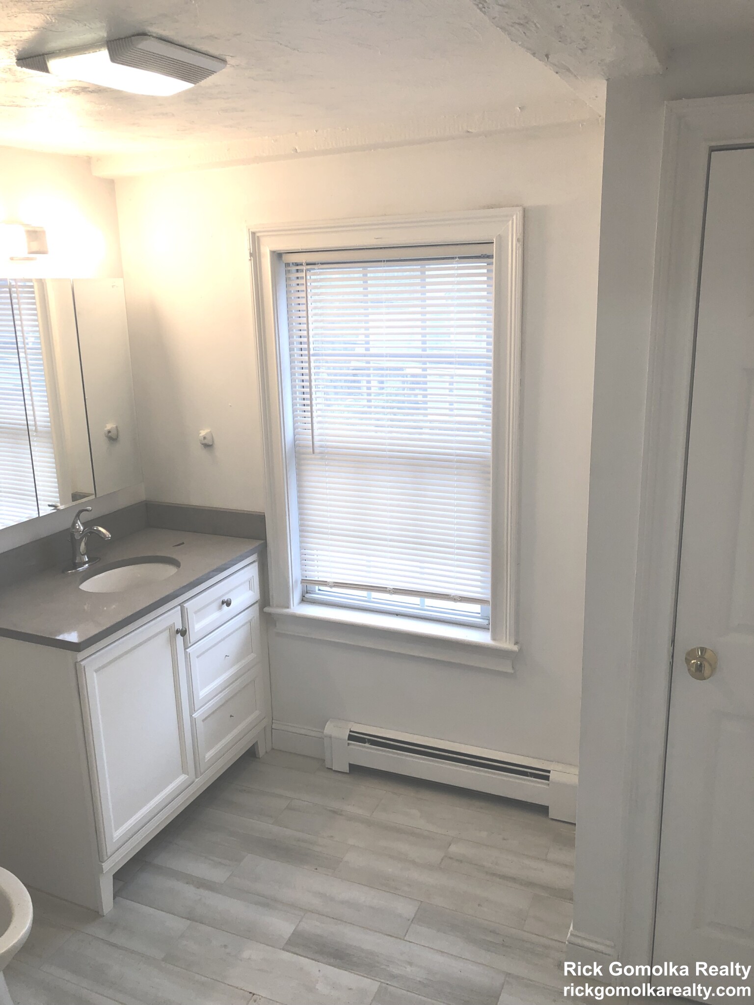 236 Neponset St, Canton