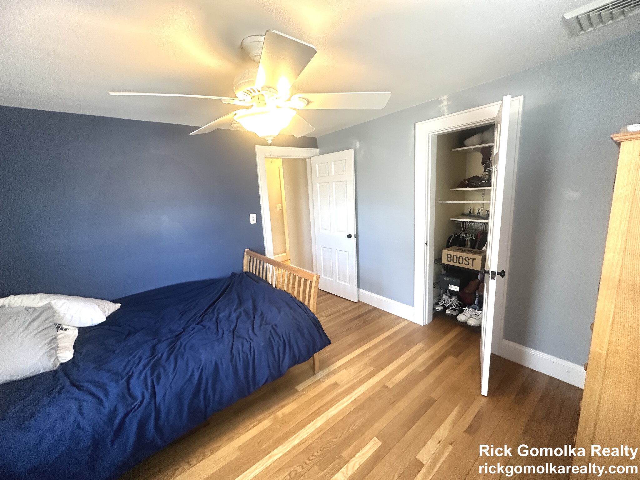 Photos of apartment on Florence Rd.,Waltham MA 02453