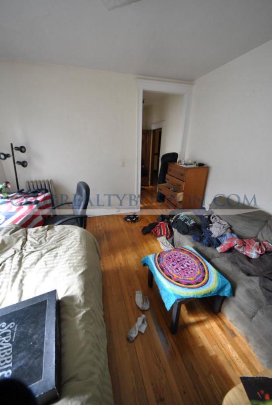 317 Allston St, Brighton