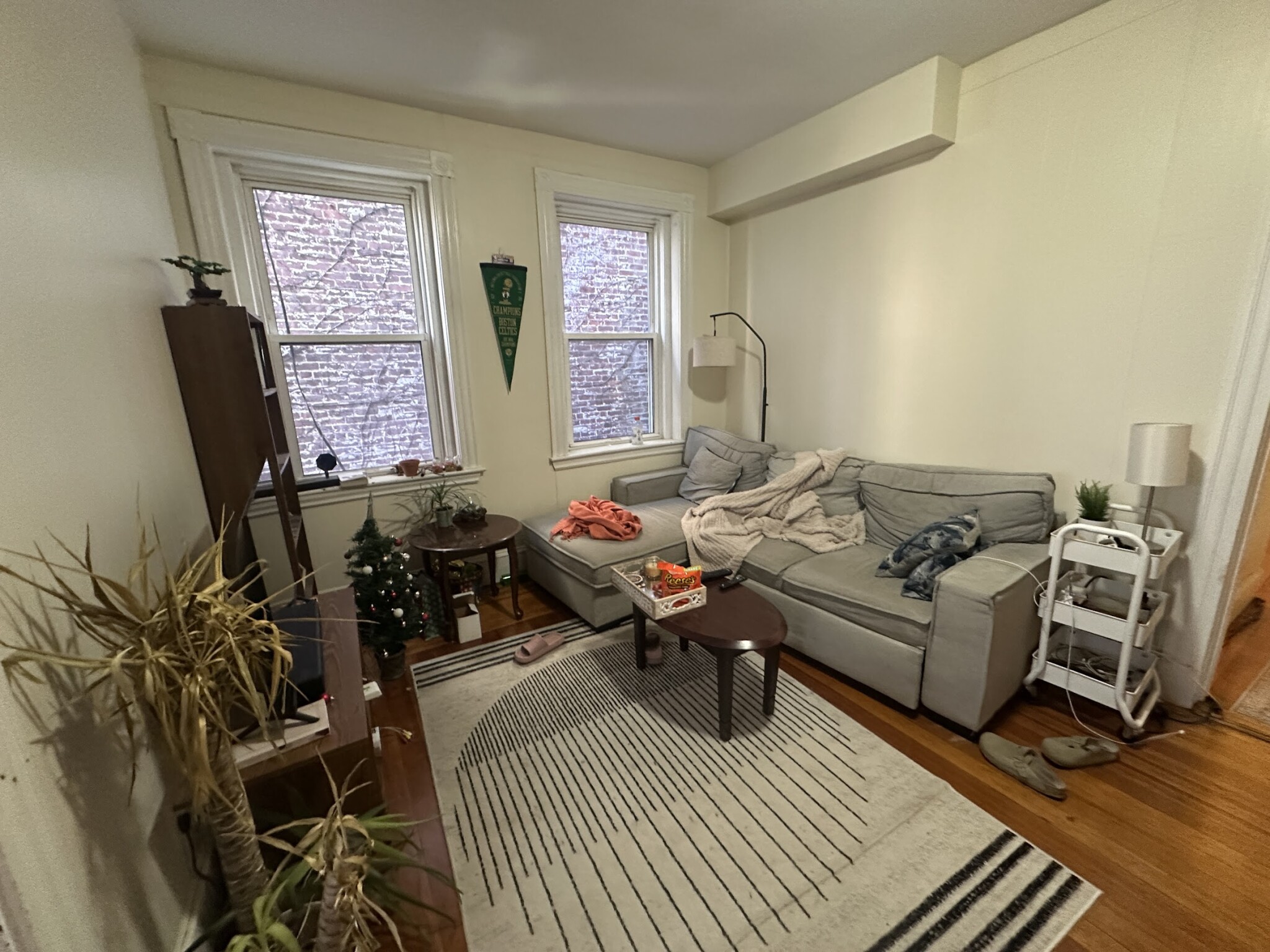 69 South Huntington Ave, Jamaica Plain