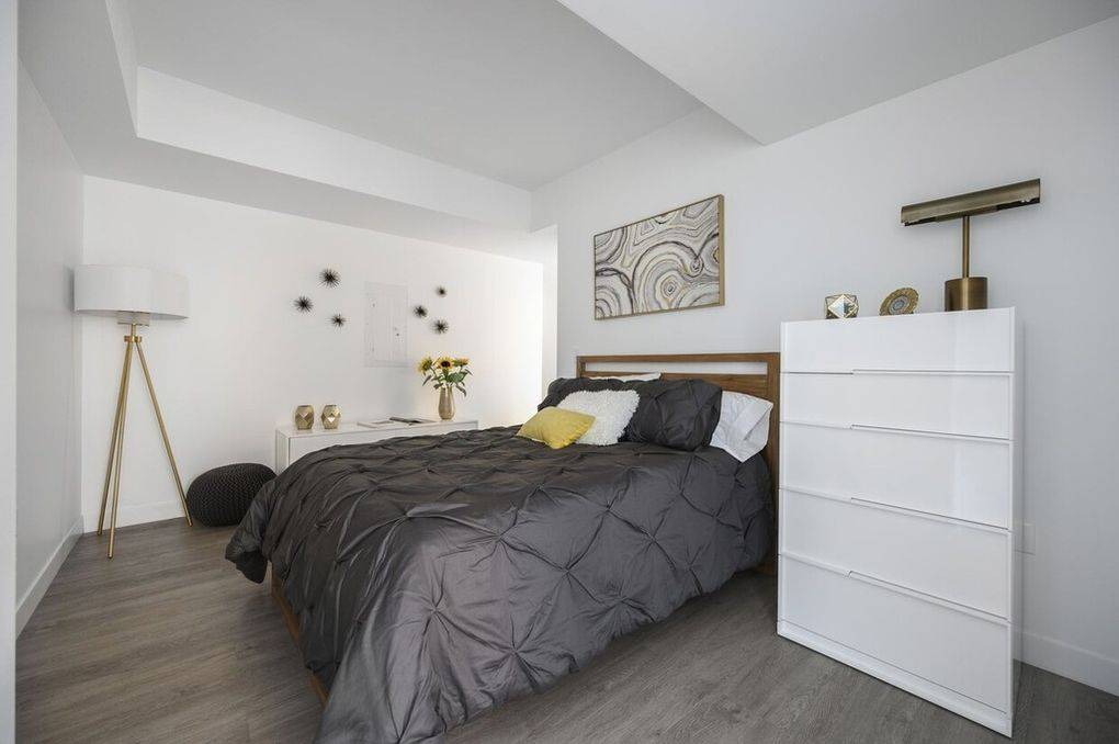 21 Charles St, East Cambridge