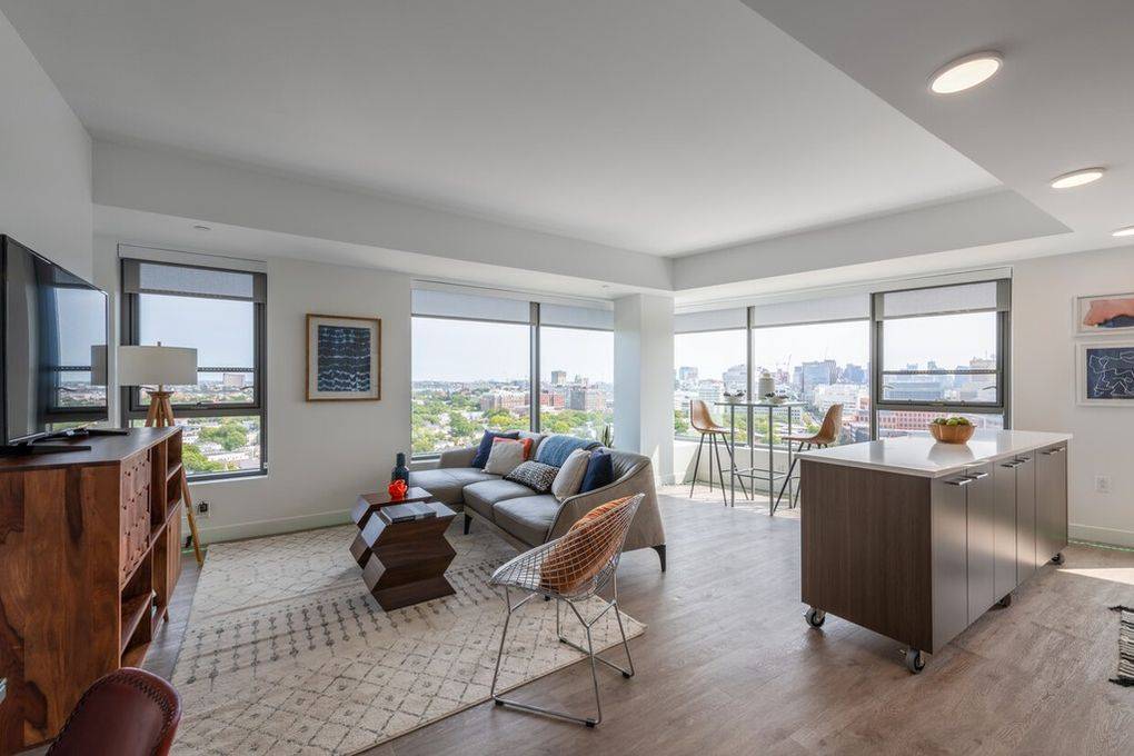 21 Charles St, East Cambridge