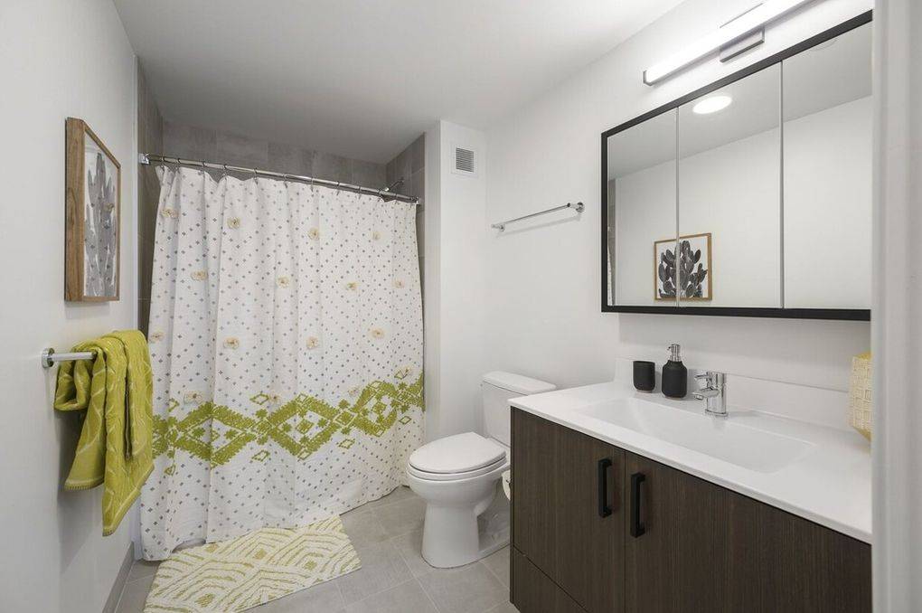 21 Charles St, East Cambridge